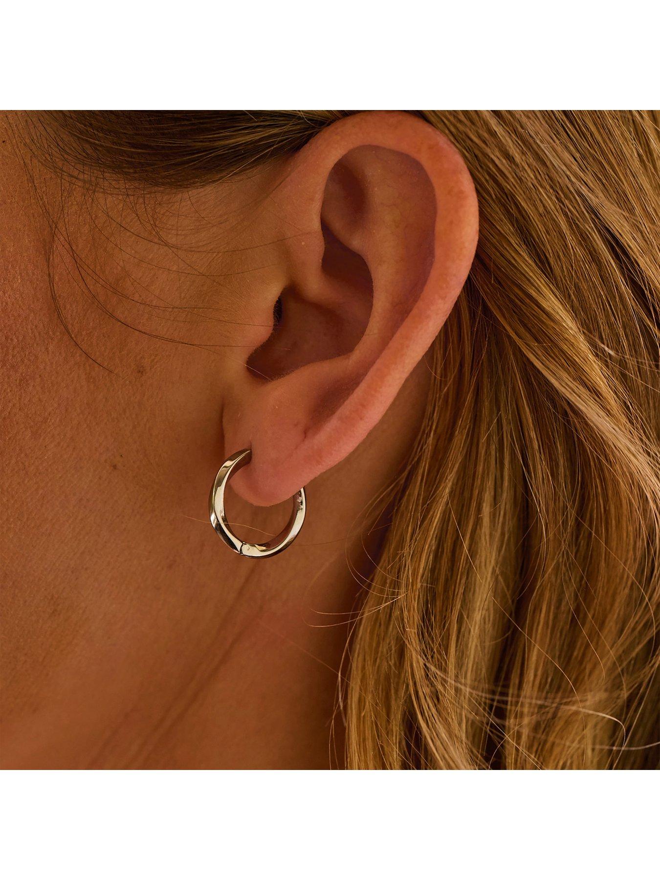 Image 3 of 3 of Ava & Sky Womens Square Profile Twist Small Hoop Earrings - Silver