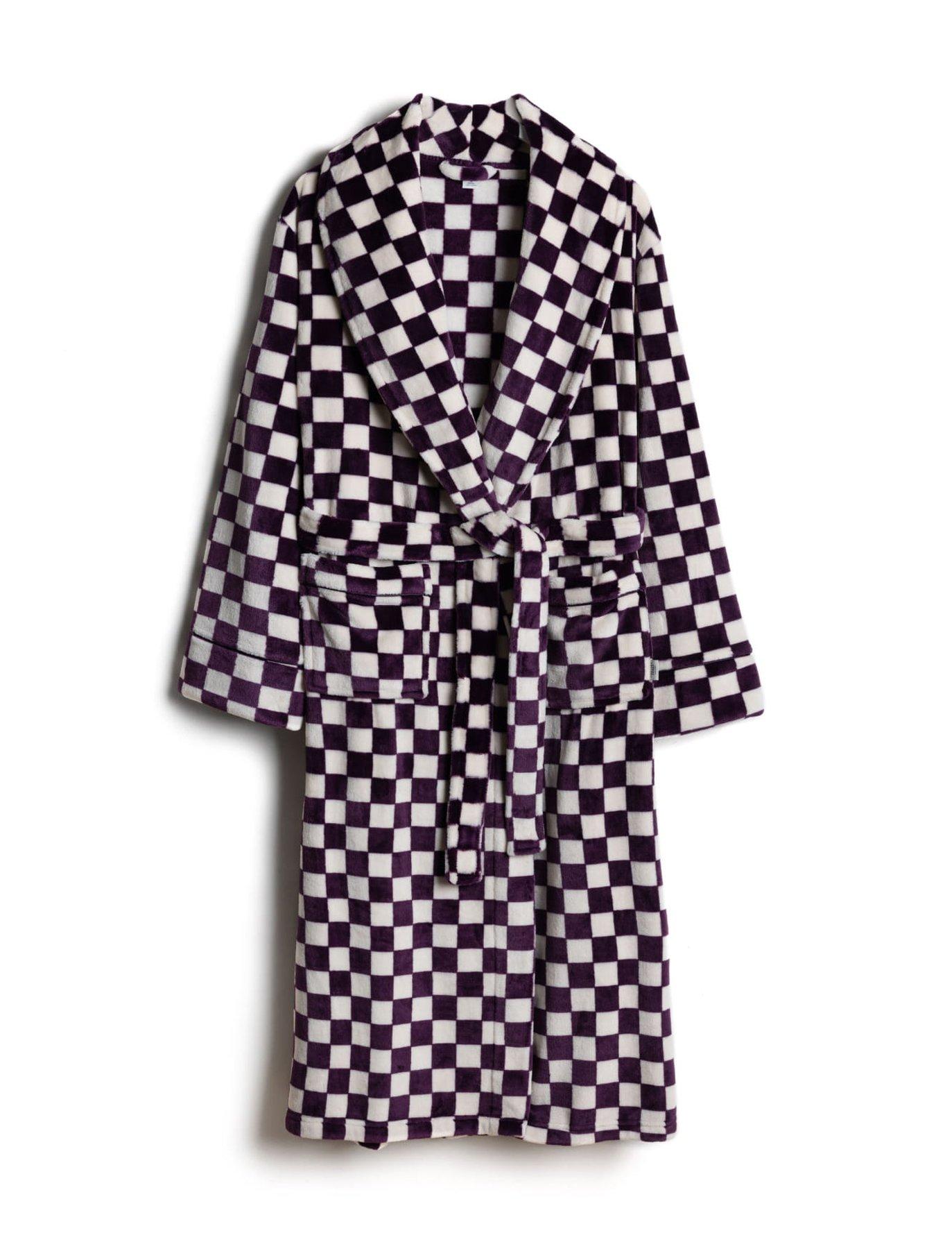 Image 7 of 7 of CHELSEA PEERS Womens Checkerboard Fleece Tie Waist Dressing Gown - Red