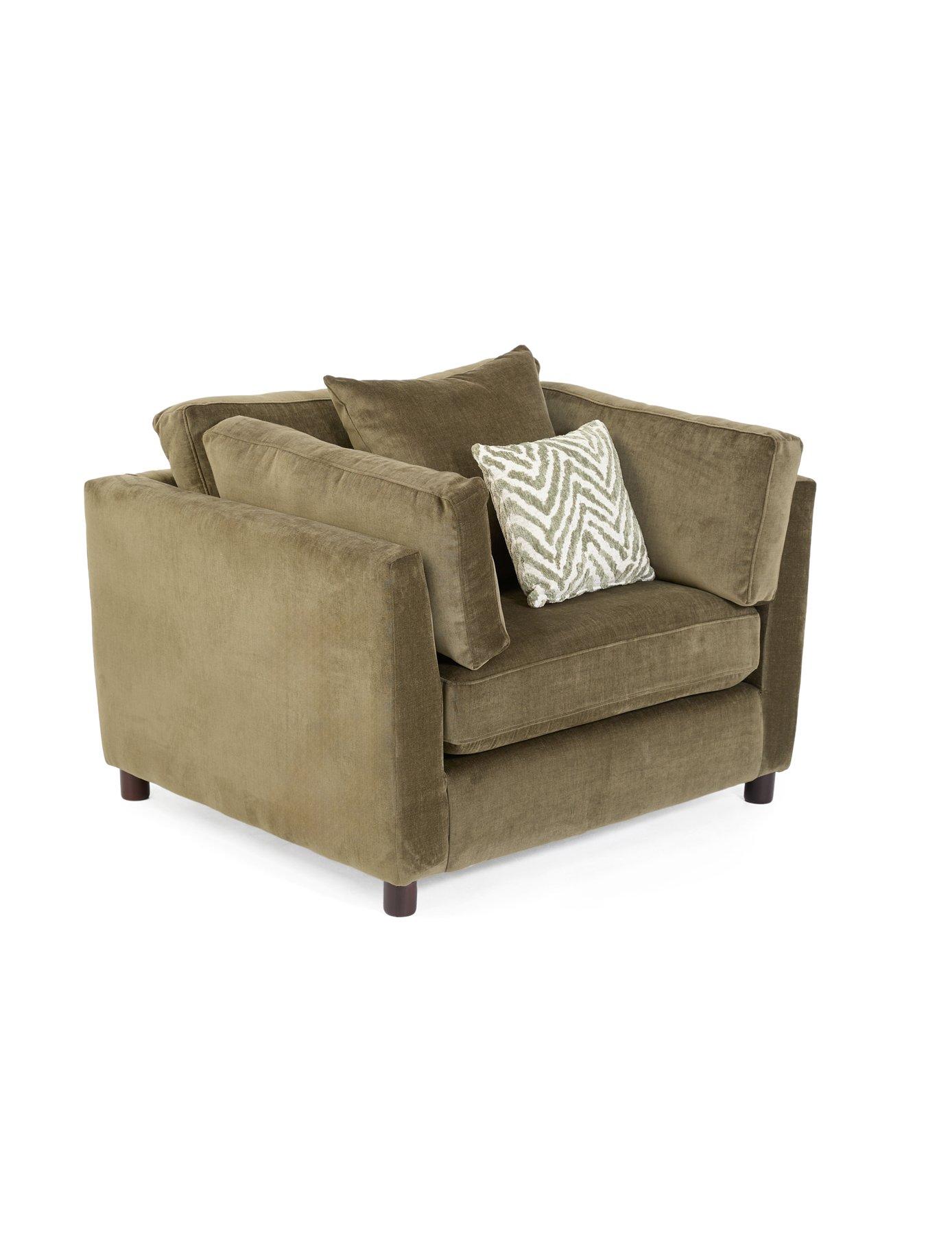 Image 4 of 7 of The Very Collection Casablanca Snuggle Chair