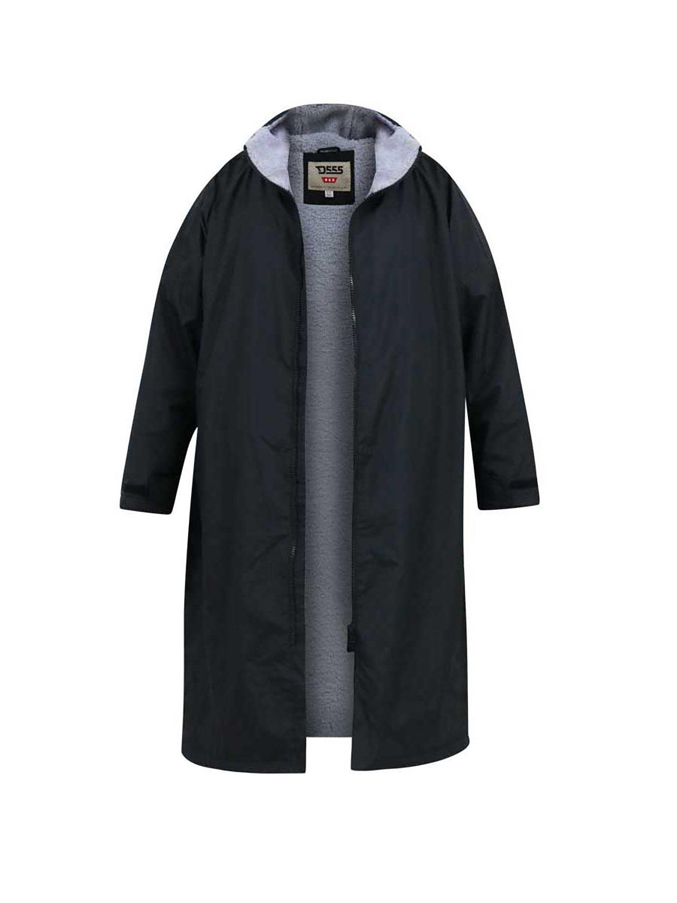 Image 6 of 7 of D555 D555 Sherpa Lined Showerproof Changing Robe