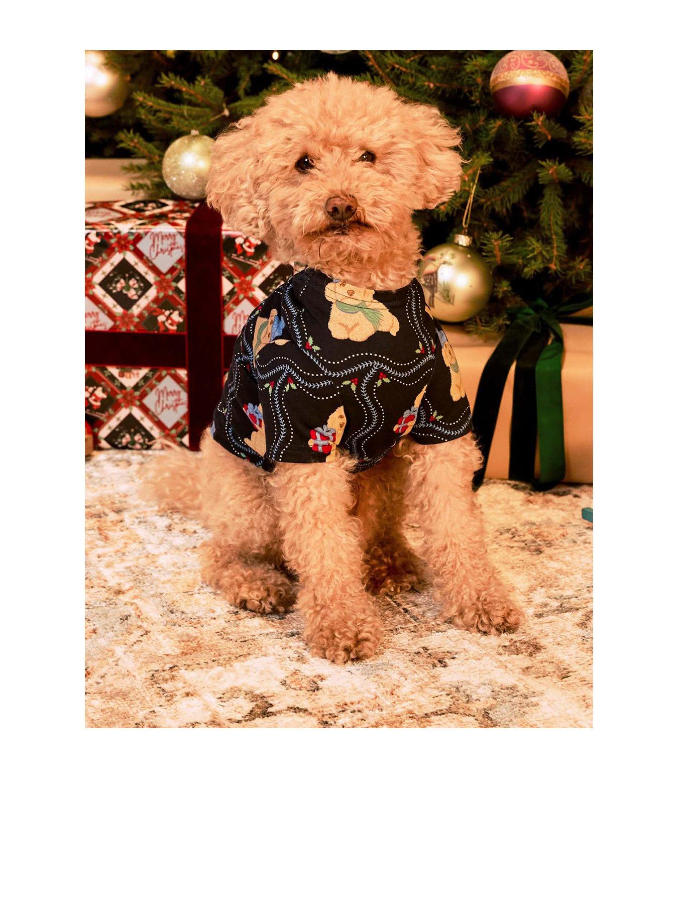 Image 1 of 4 of CHELSEA PEERS Chelsea Peers Pets Cockapoo Christmas Print Pyjama T-Shirt - Navy