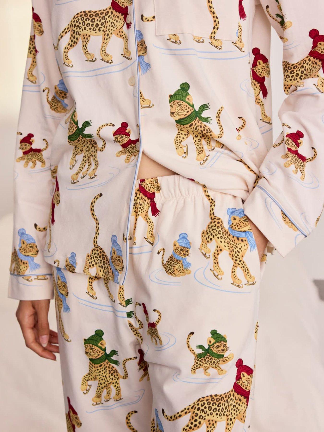 Image 4 of 6 of CHELSEA PEERS Womens Ice Skating Leopards Print Long Pyjama Set - White