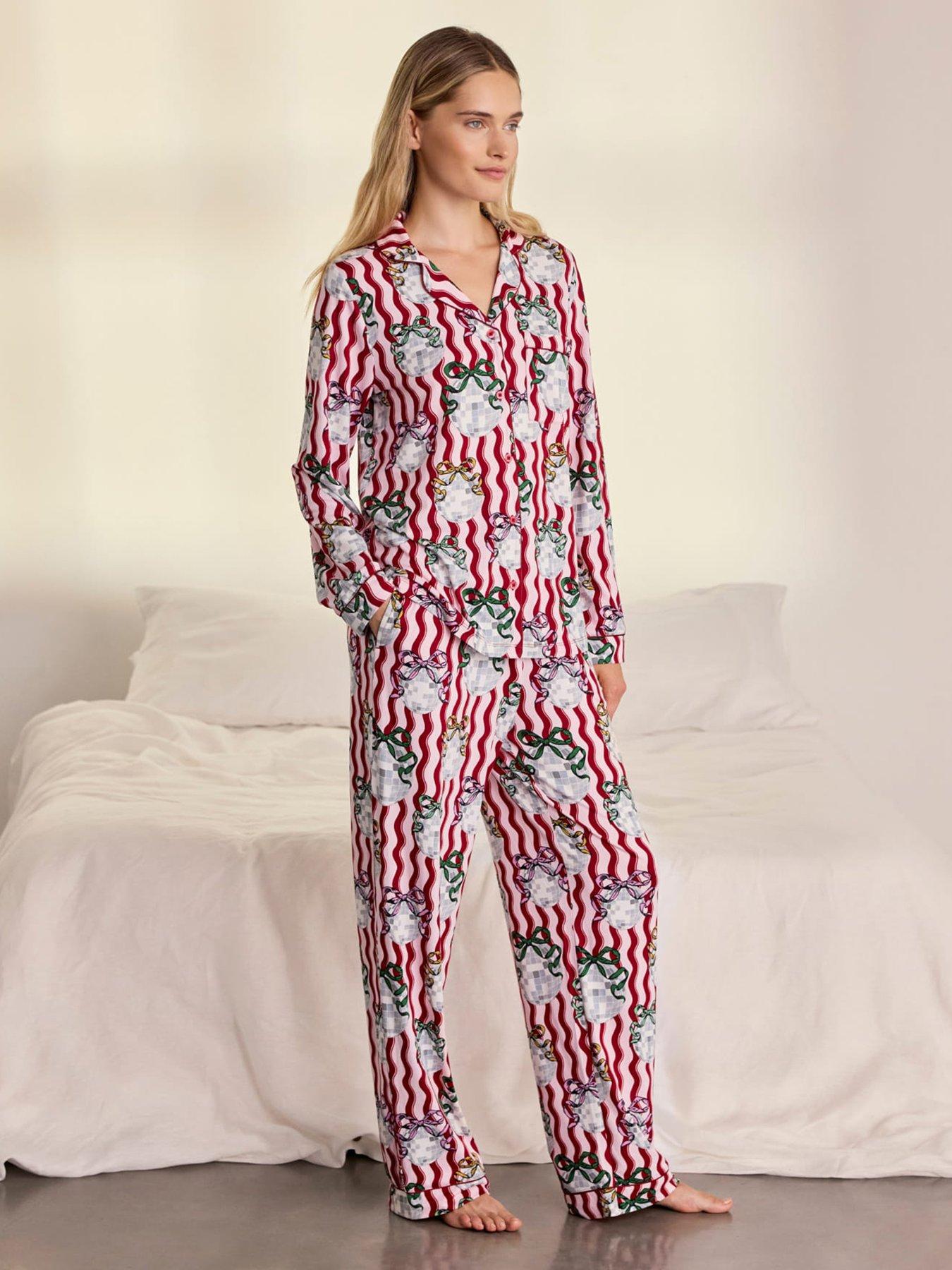 Image 1 of 7 of CHELSEA PEERS Chelsea Peers Wavy Stripe Disco Ball Print Long Pyjama Set - Pink