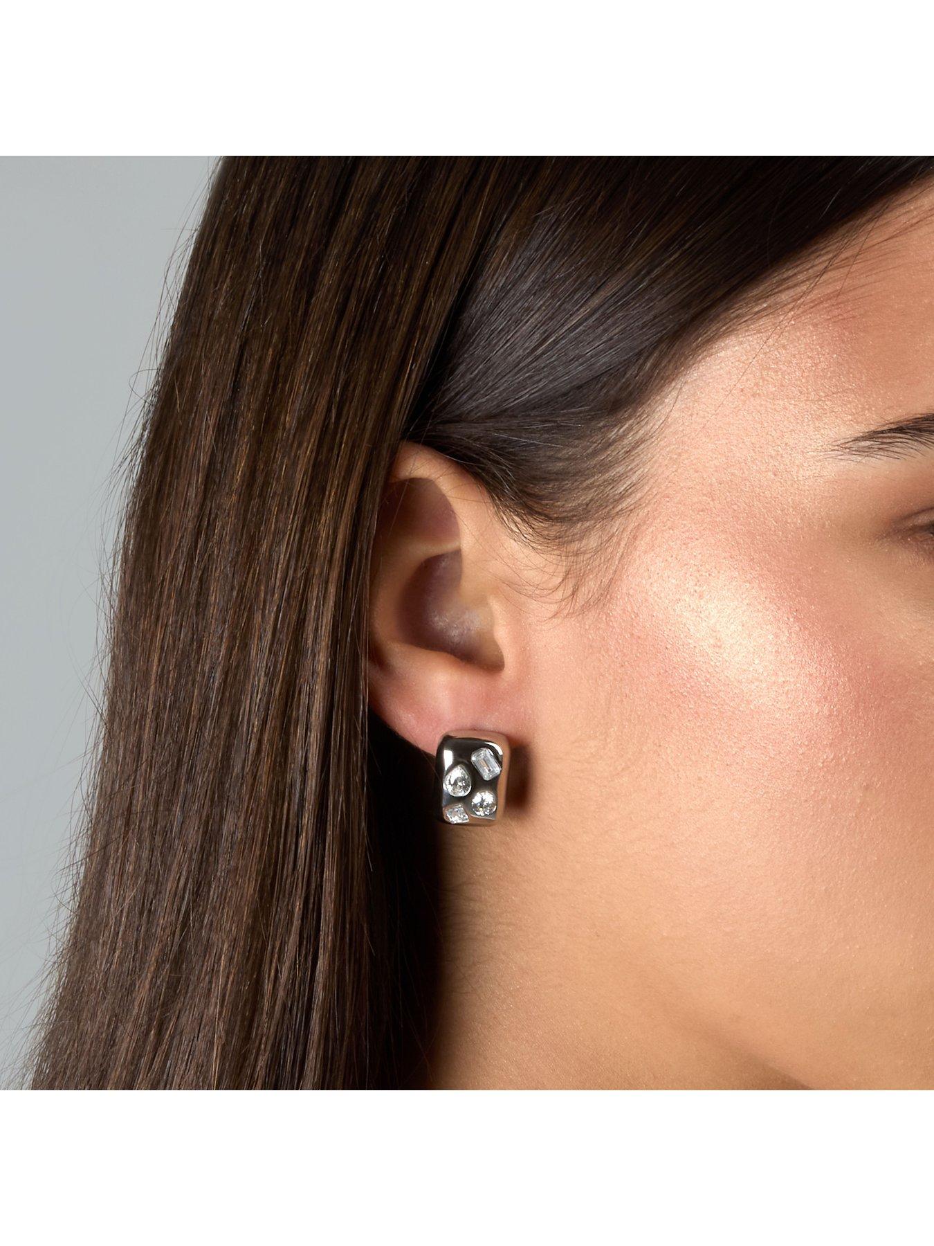 Image 4 of 7 of GCDS Milano Bold Gold Diamonte Earrings - Silver
