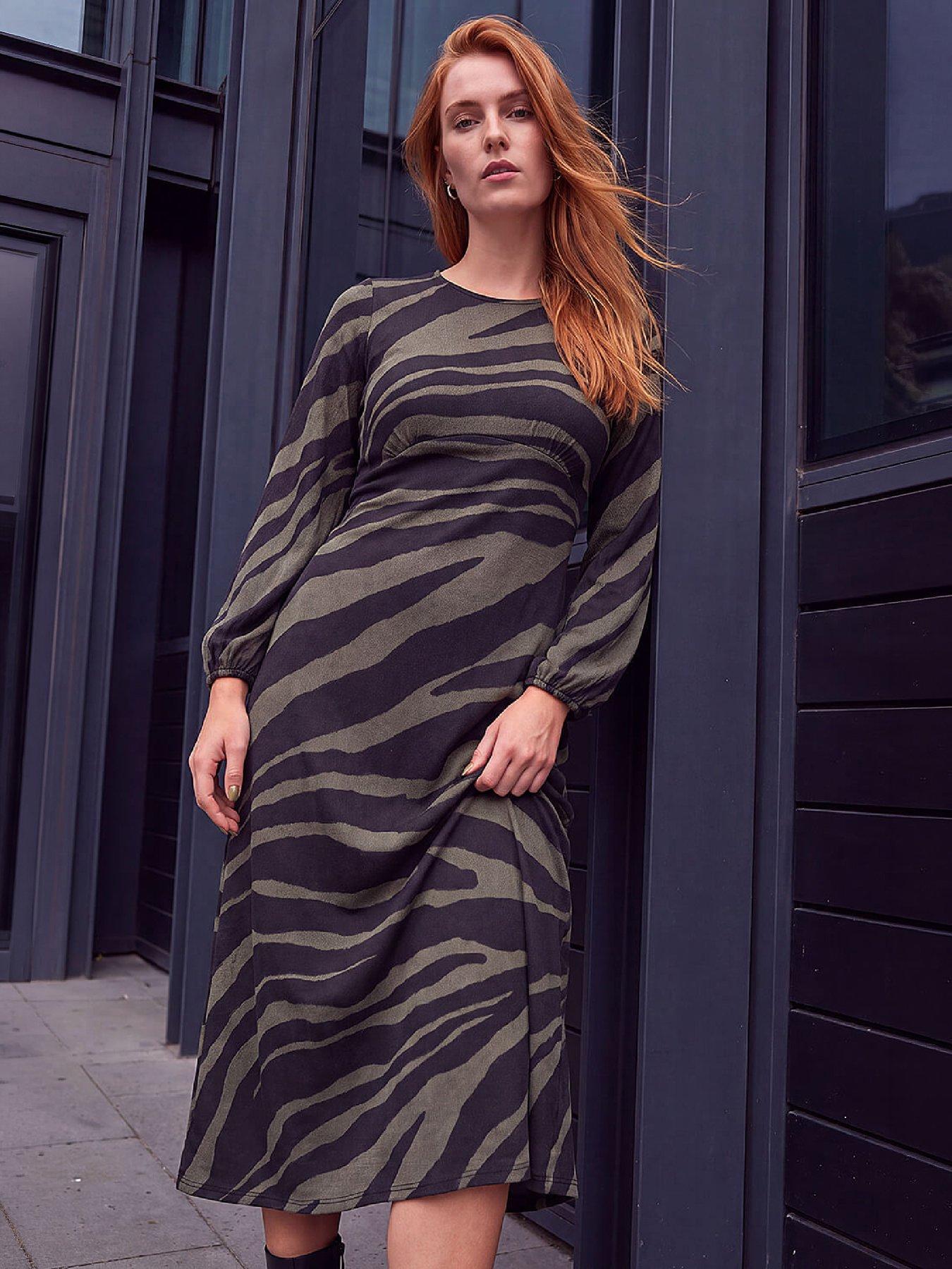 Roman Women's Animal Print Midi Dress in Khaki | Size: 18 - Image 3