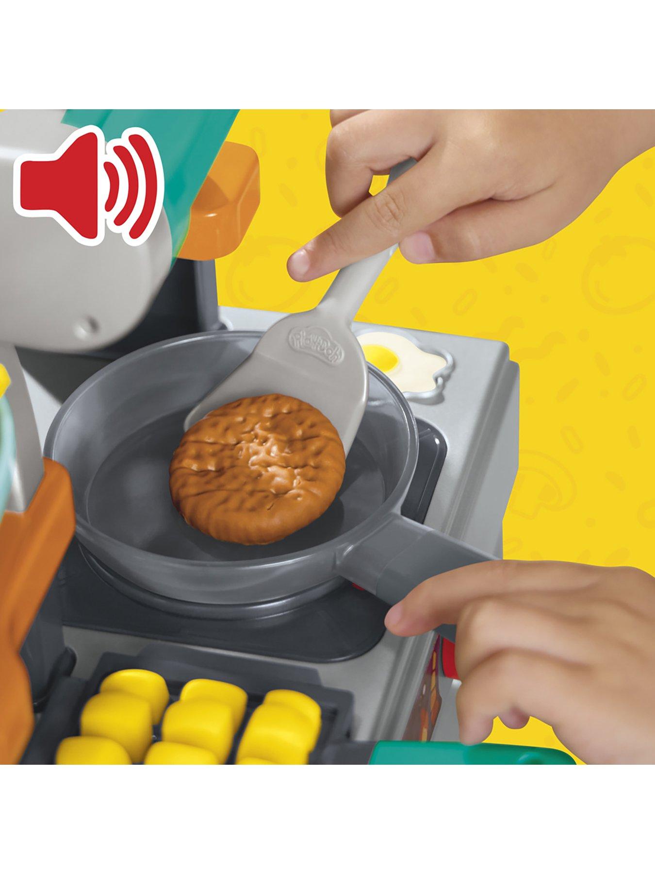 Image 5 of 7 of Play-Doh Cooking Sounds Super Sizzlin' Kitchen Playset