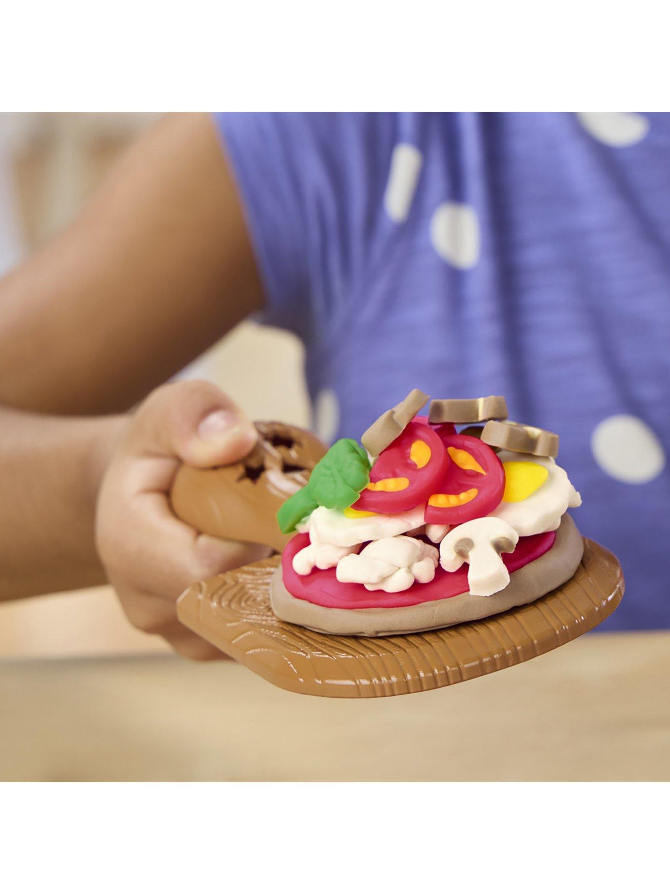 Image 4 of 7 of Play-Doh Spinning Oven Stamp &amp; Spin Pizza Playset Role Play Set