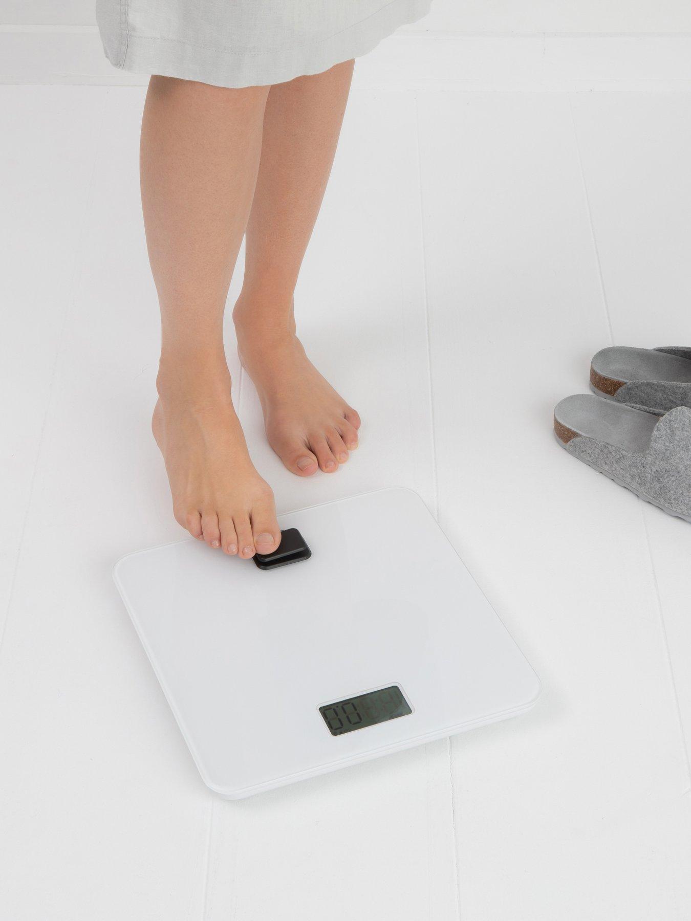 Image 6 of 7 of Brabantia Renew Battery Free Bathroom Scale