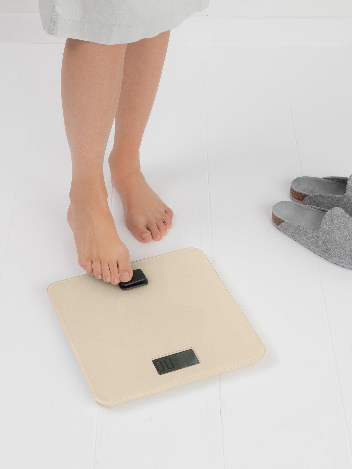 Image 5 of 7 of Brabantia Renew Battery Free Bathroom Scale
