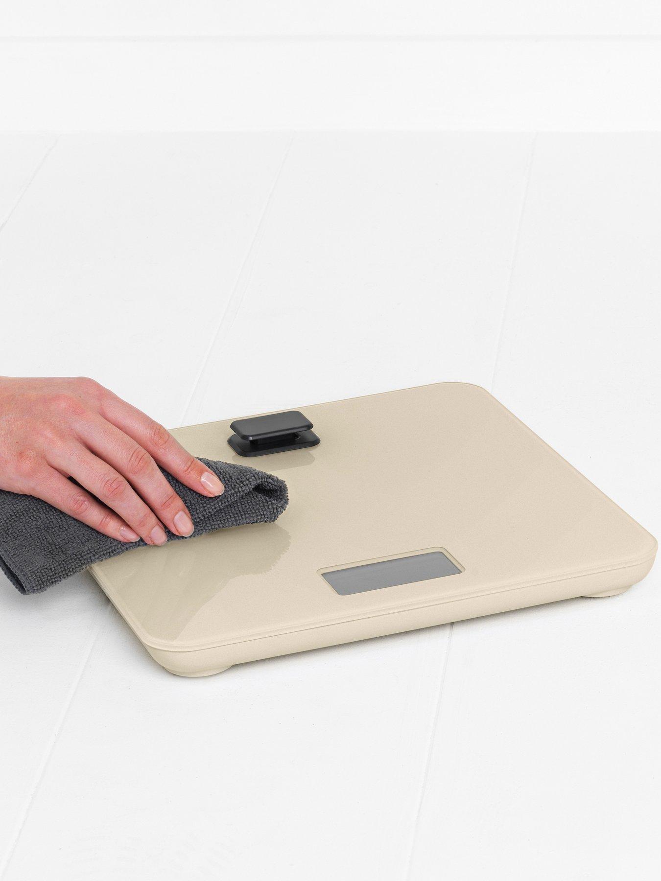 Image 7 of 7 of Brabantia Renew Battery Free Bathroom Scale
