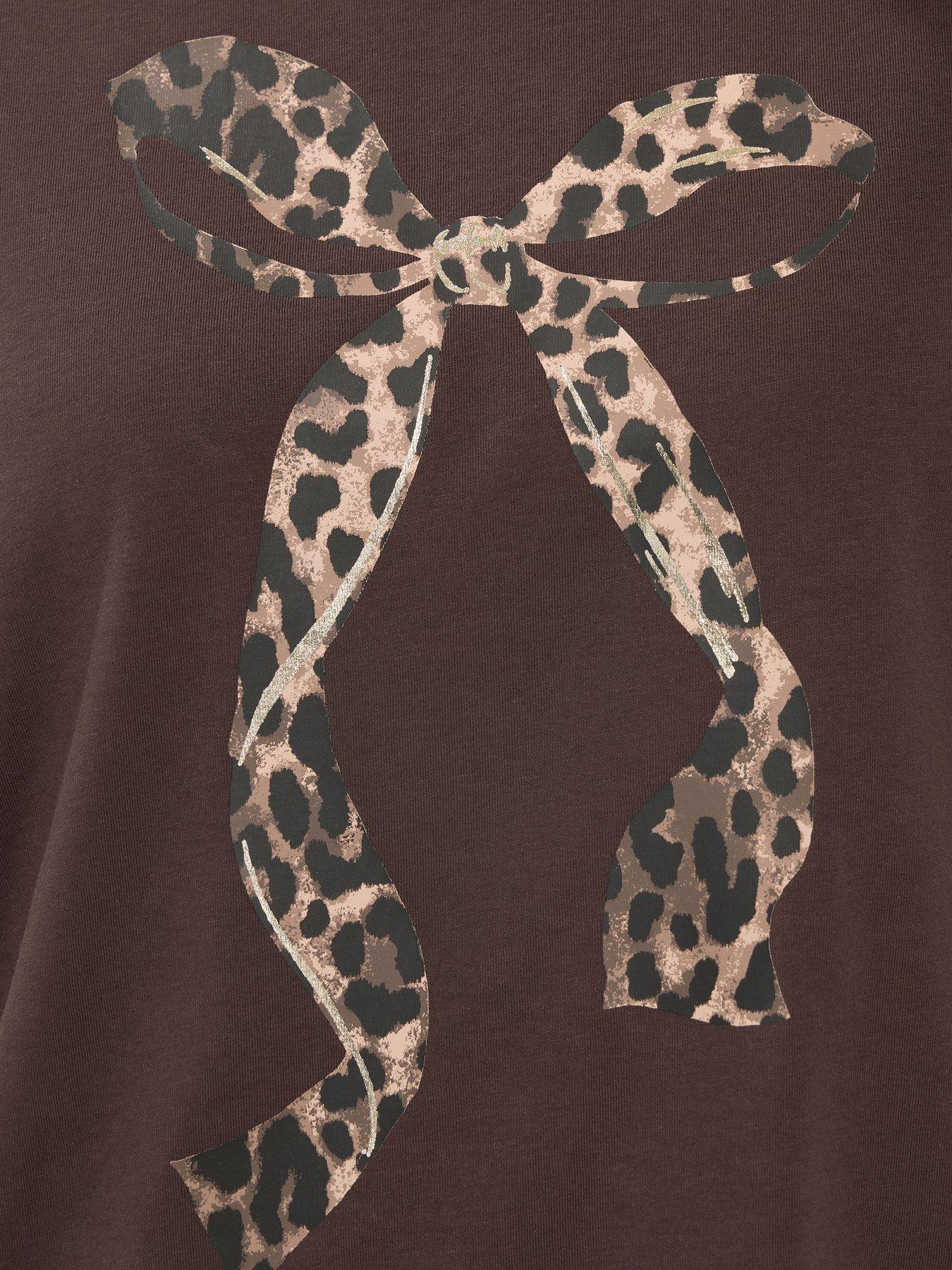 Image 4 of 4 of Yours Womens Curve Placement Print Set In Sleeve T-Shirt - Brown