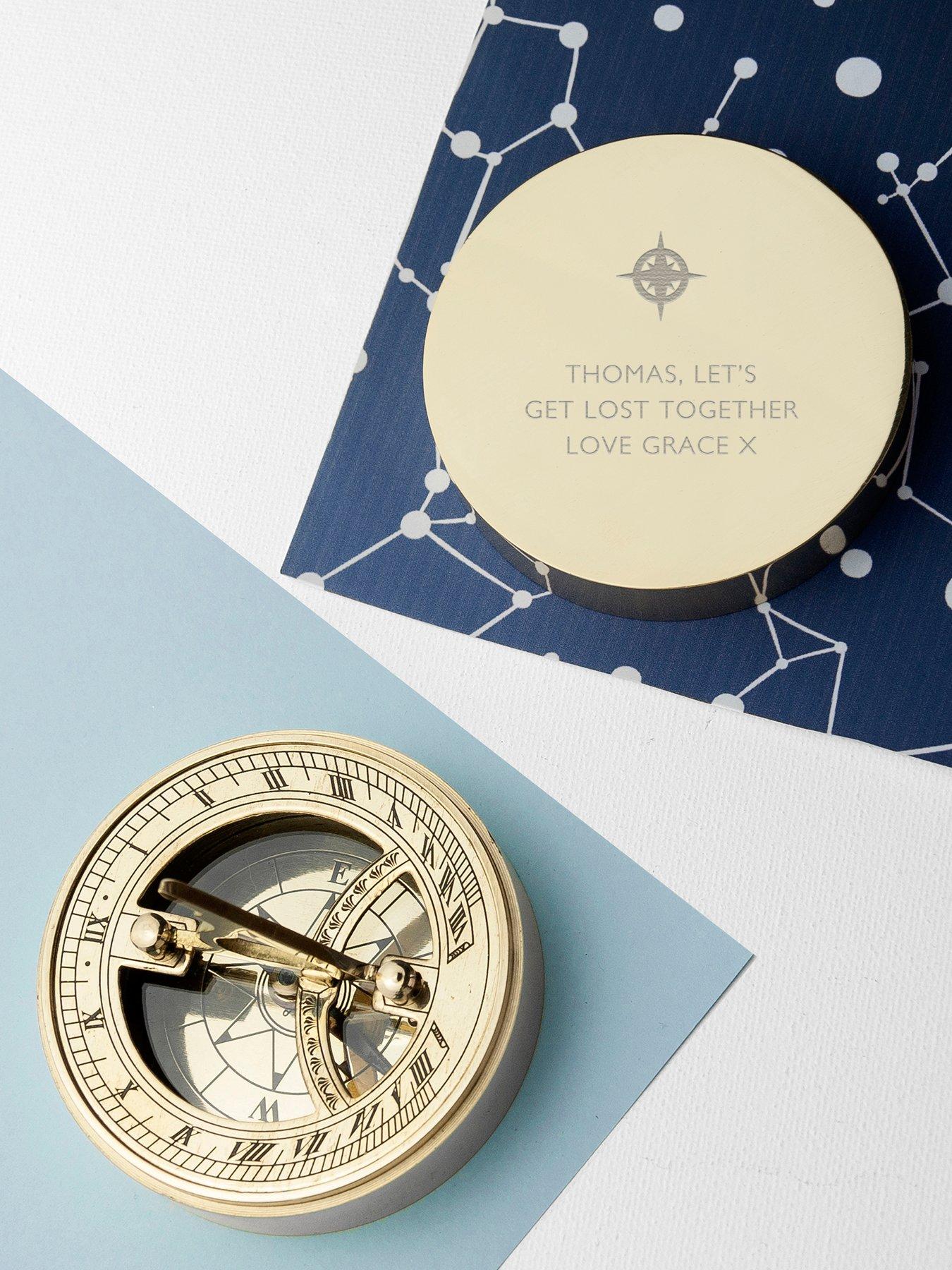 Image 3 of 5 of Treat Republic Personalised Compass Rose Icon Adventurer's Brass Sundial Compass