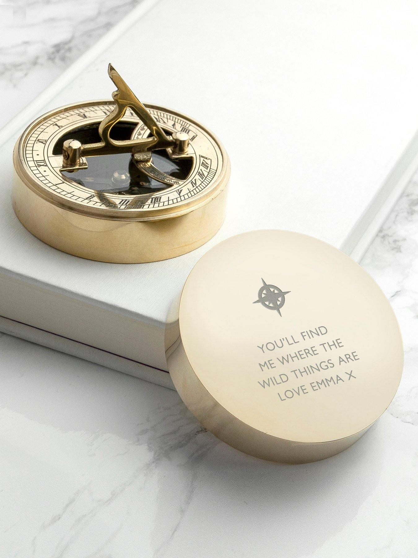 Image 4 of 5 of Treat Republic Personalised Compass Rose Icon Adventurer's Brass Sundial Compass
