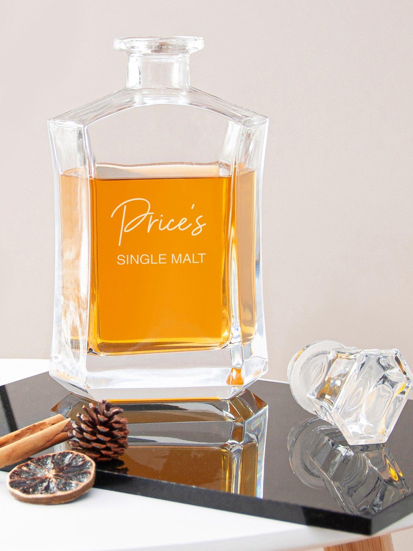 Image 2 of 5 of Treat Republic Personalised Signature 750ml Hexagonal Decanter