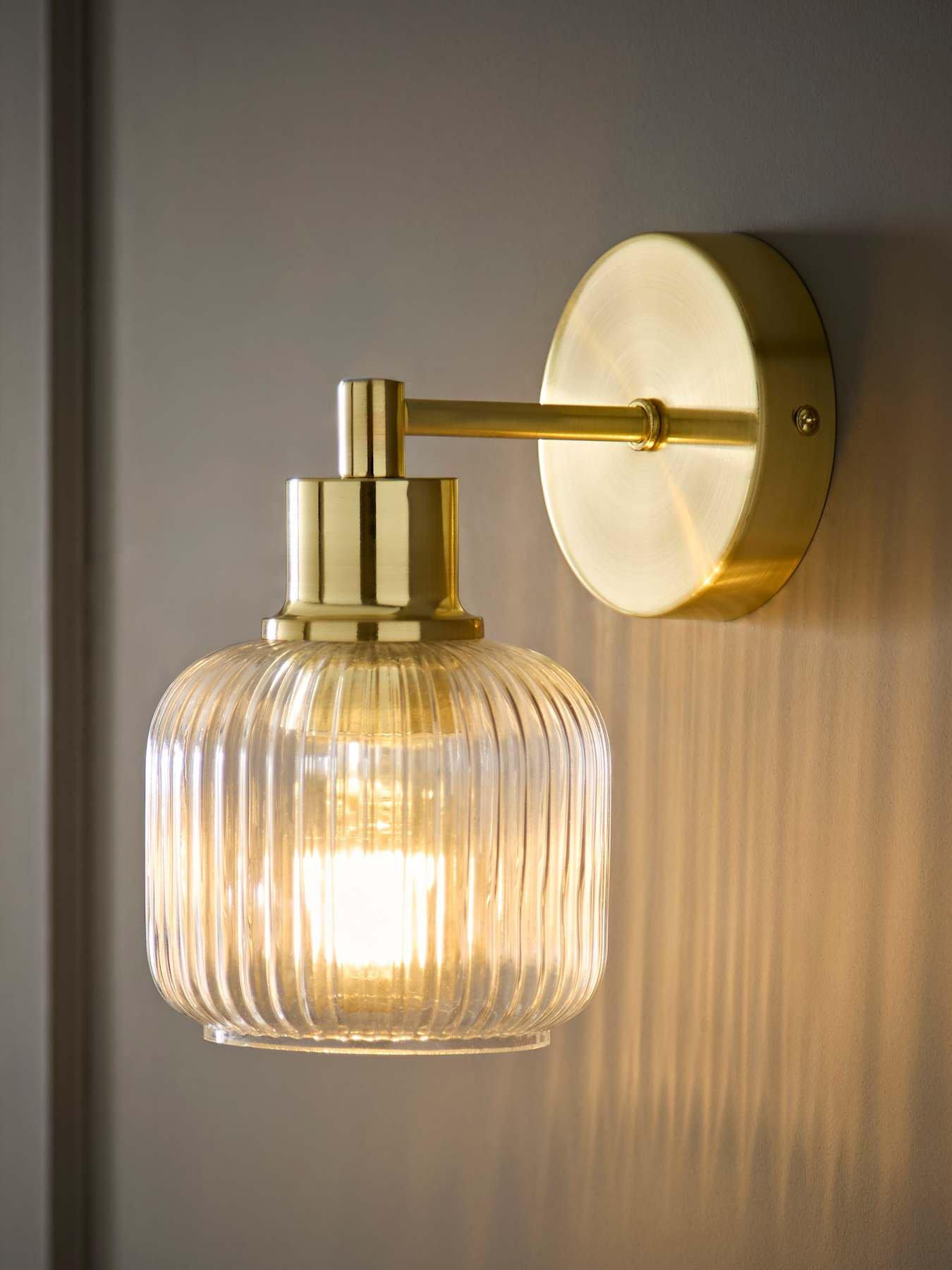 Valuelights Calpe Brushed Gold Ribbed Glass Wall Light With Bulb