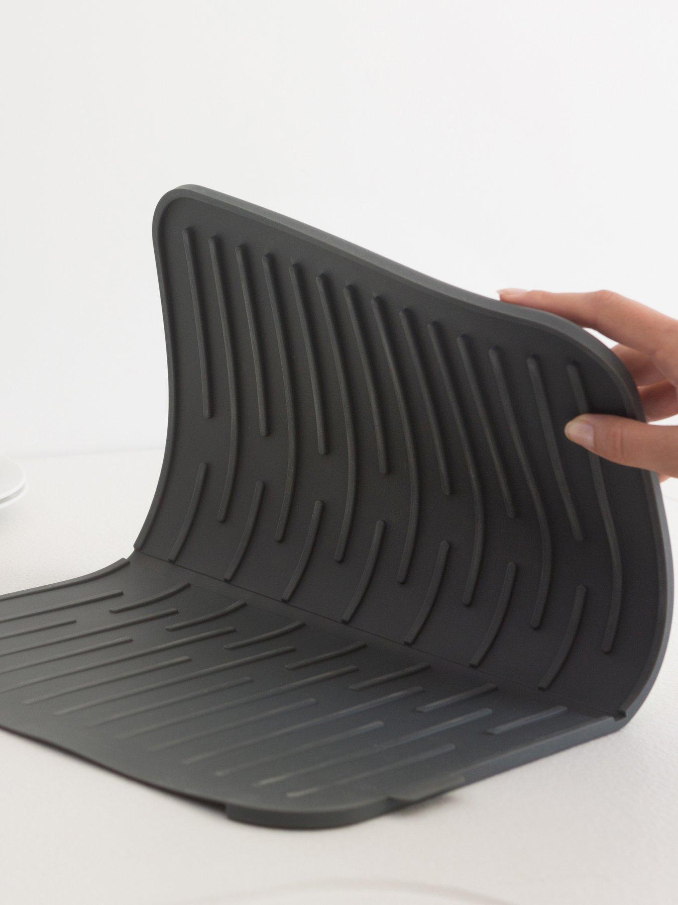 Image 6 of 7 of Brabantia Sinkside Silicone Dish Drying Mat