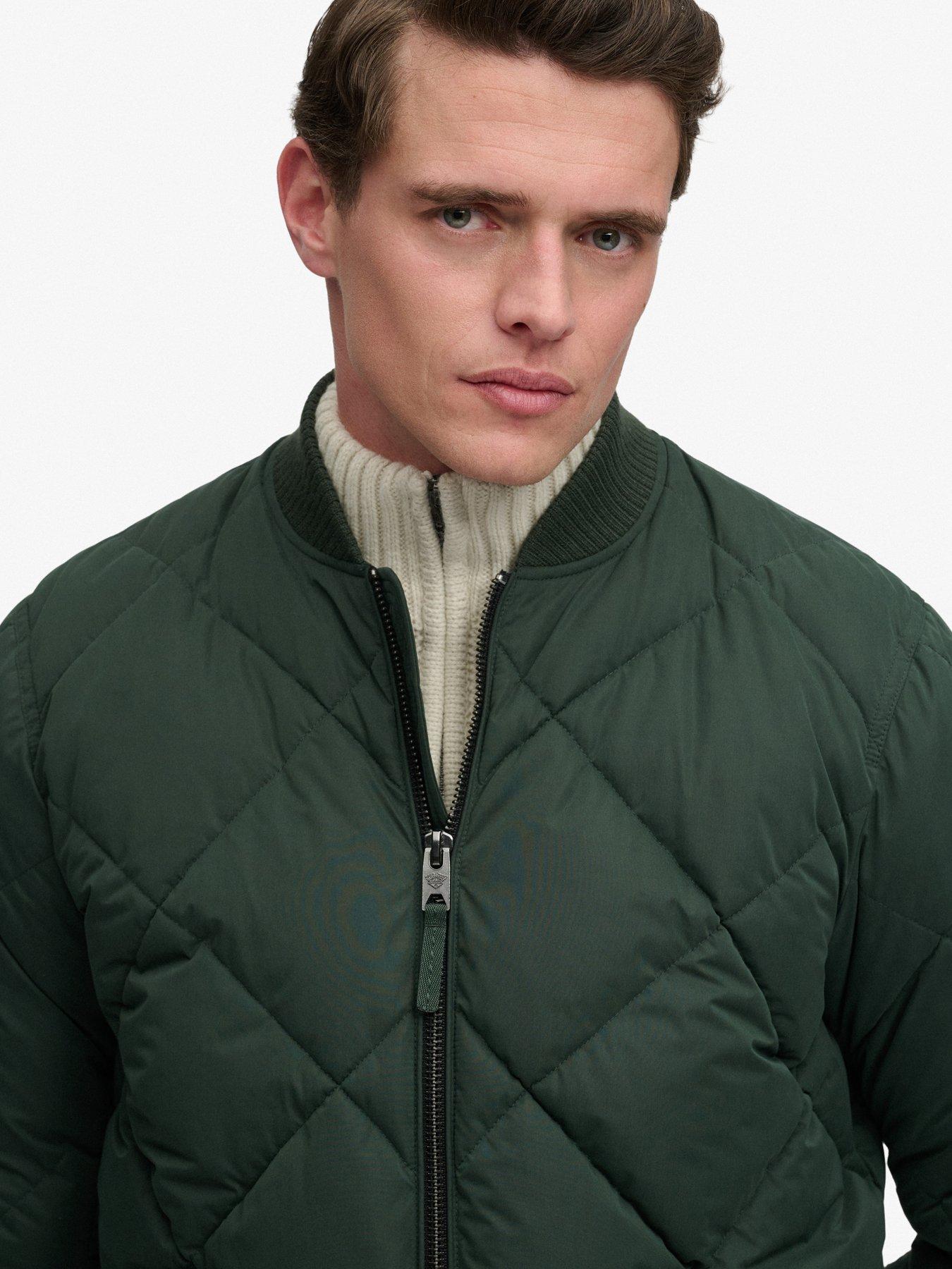 Image 6 of 7 of Superdry Superdry Diamond Quilt Jacket - Green