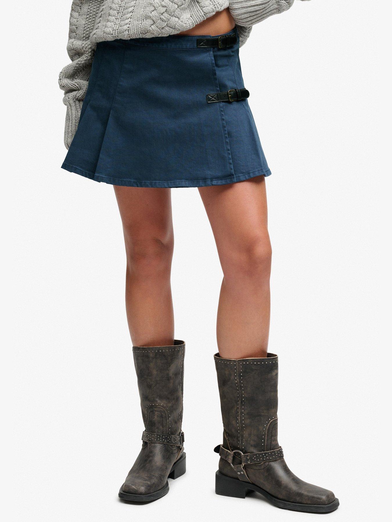 Superdry Women's Bleu Denim Skirt For Athletic Essentials - Image 2