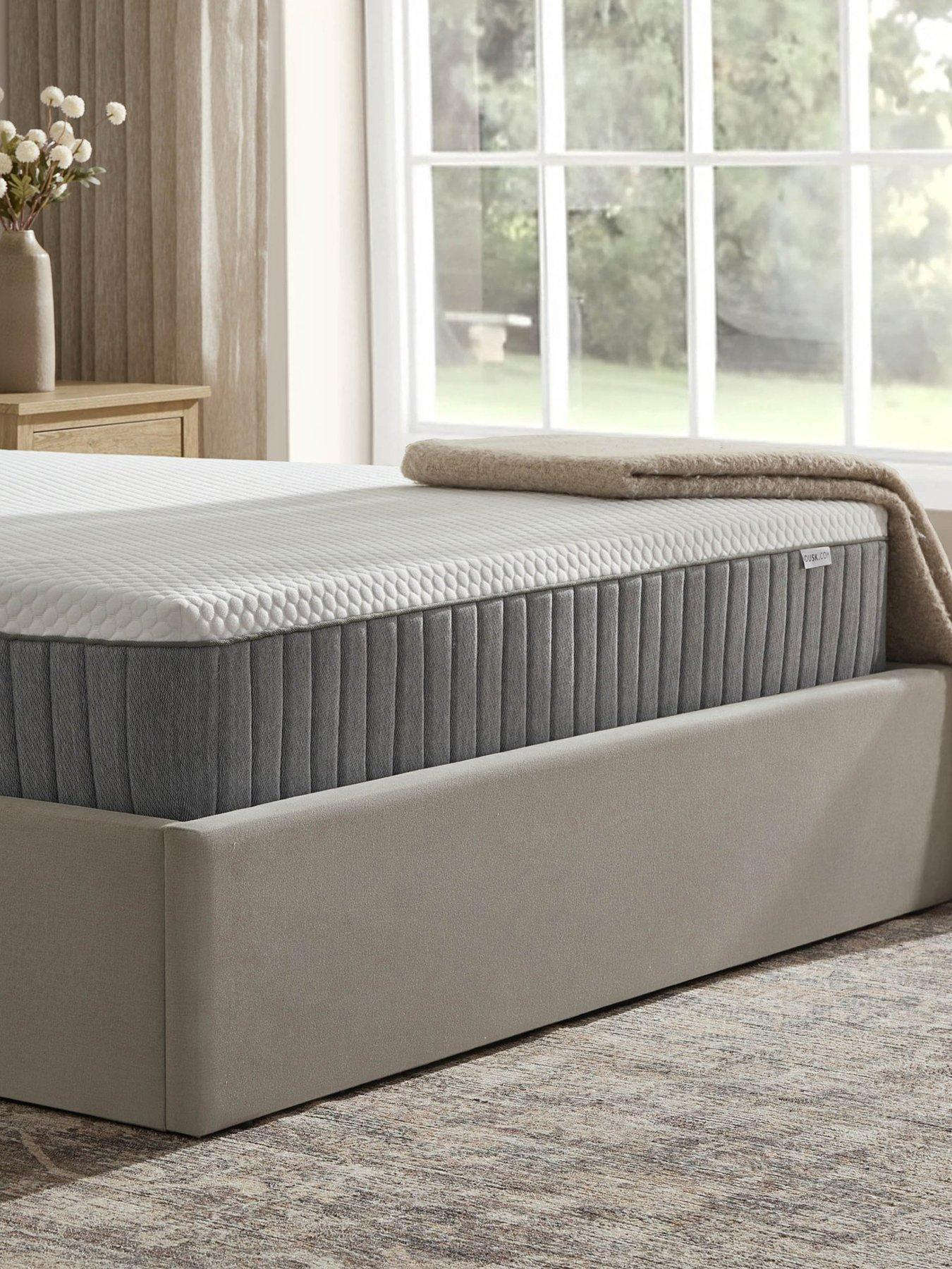 Image 1 of 7 of Dusk Soft Range Mattress