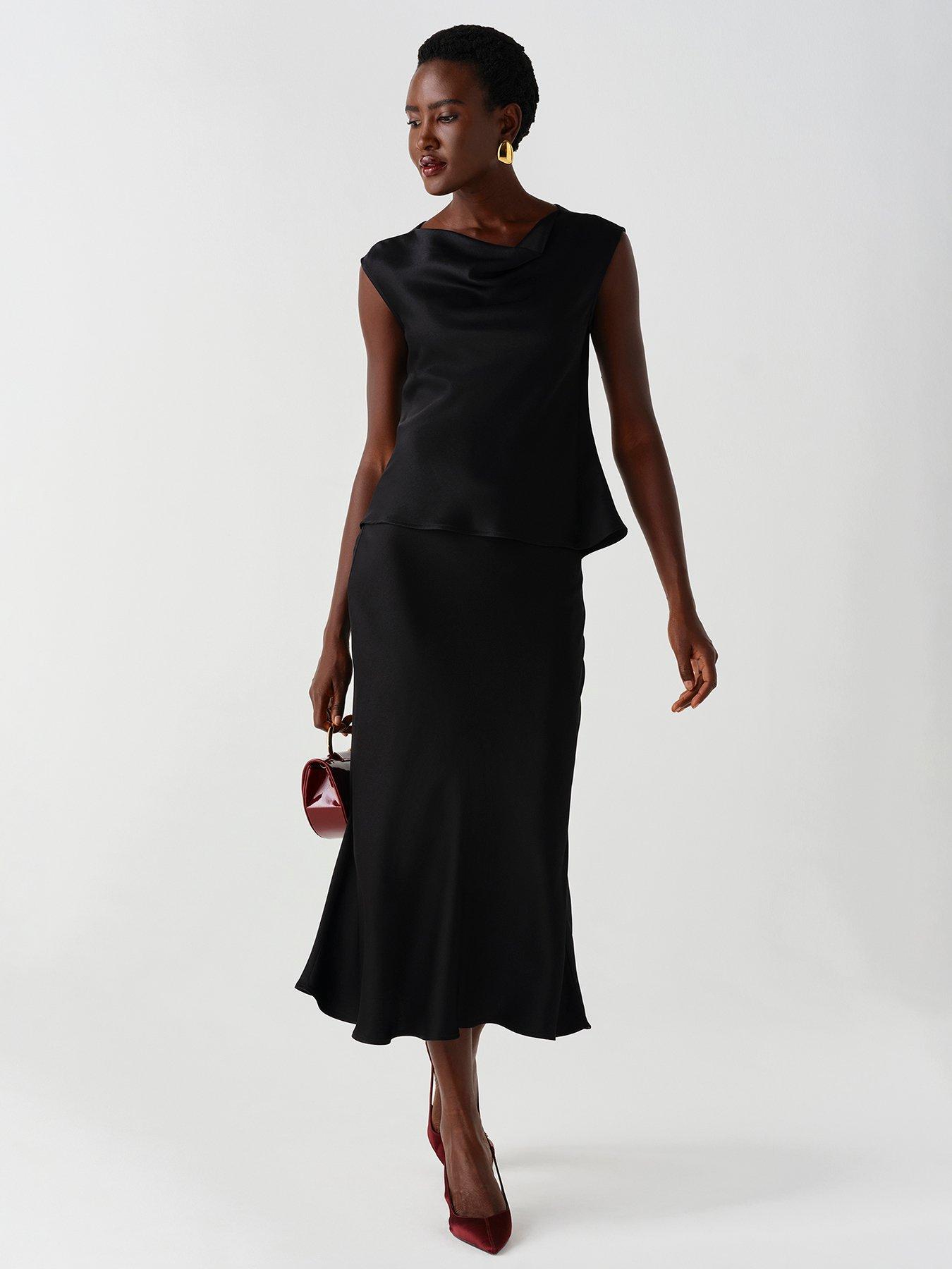 Image 3 of 7 of Ghost Black Luna Skirt