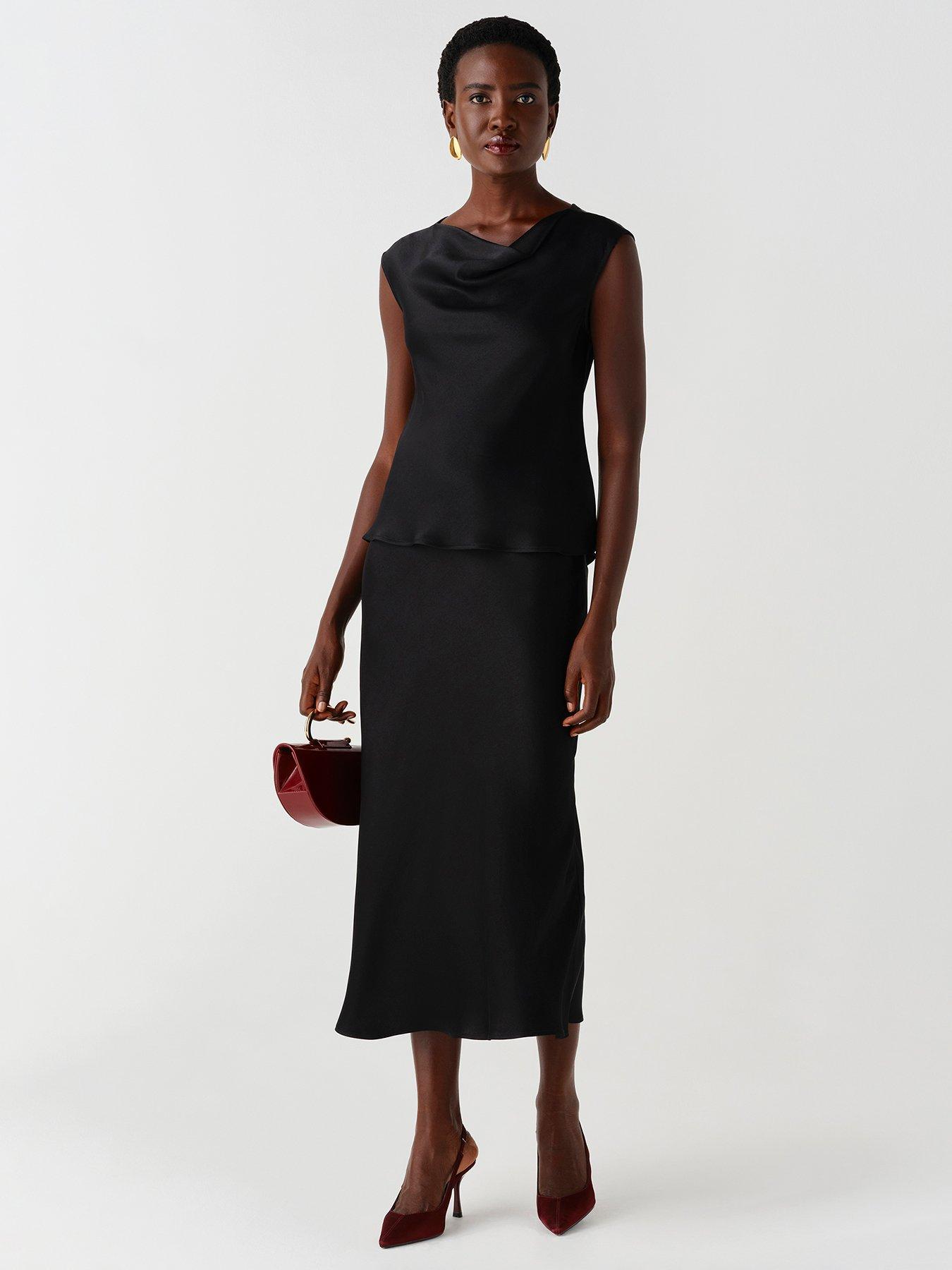 Image 6 of 7 of Ghost Black Luna Skirt