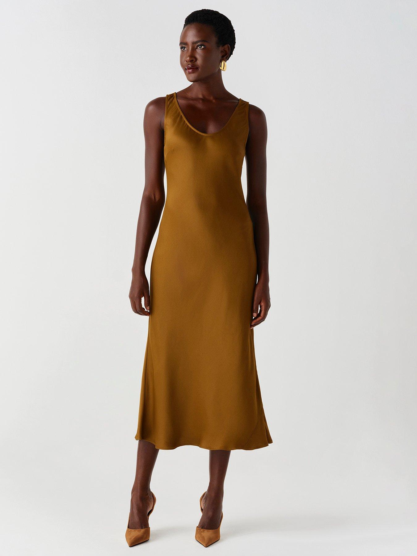 Image 3 of 7 of Ghost Moss Palm Dress