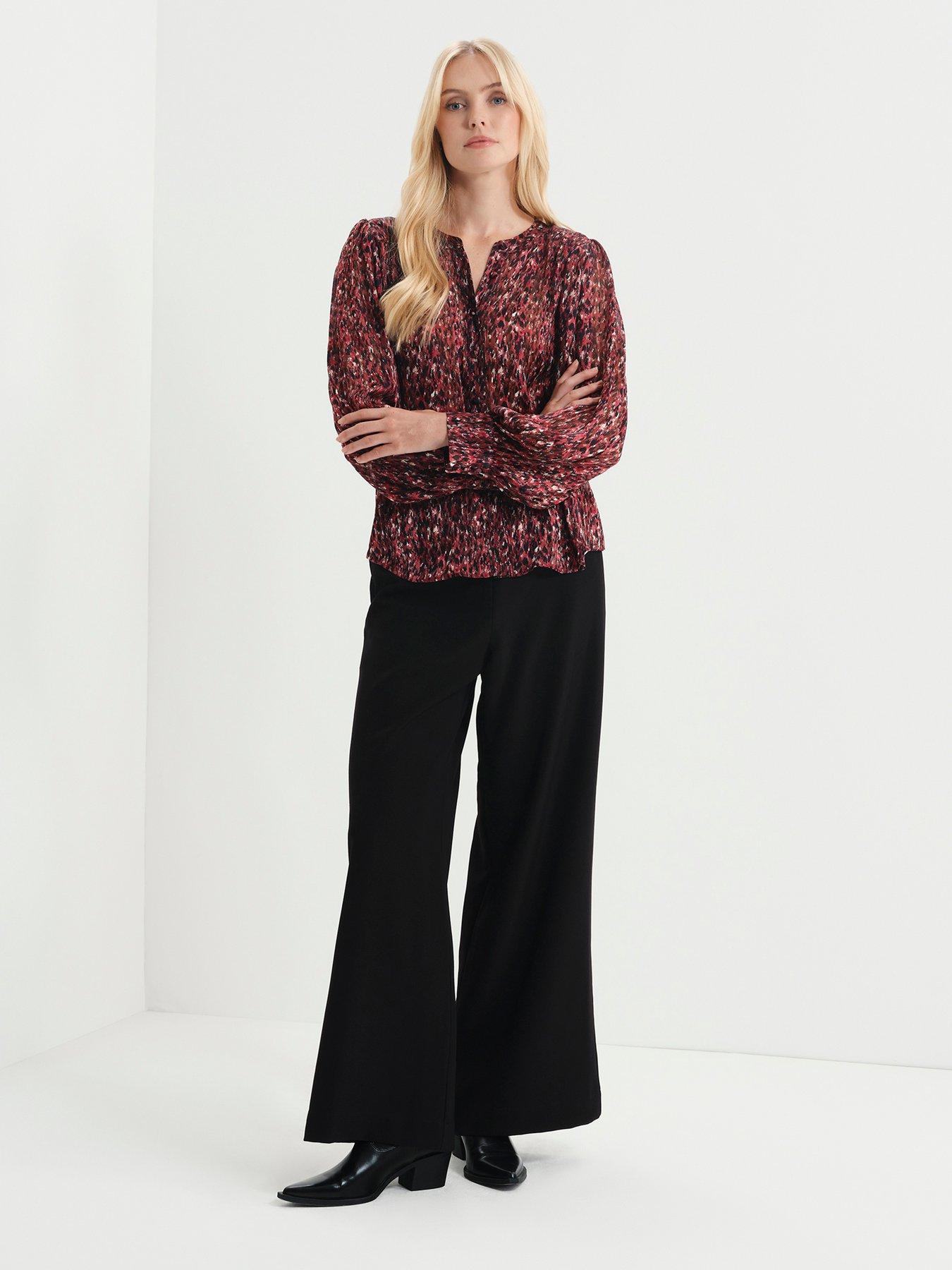 Image 3 of 6 of Finery Womens Lia Satin Stripe Animal Abstract Top - Red