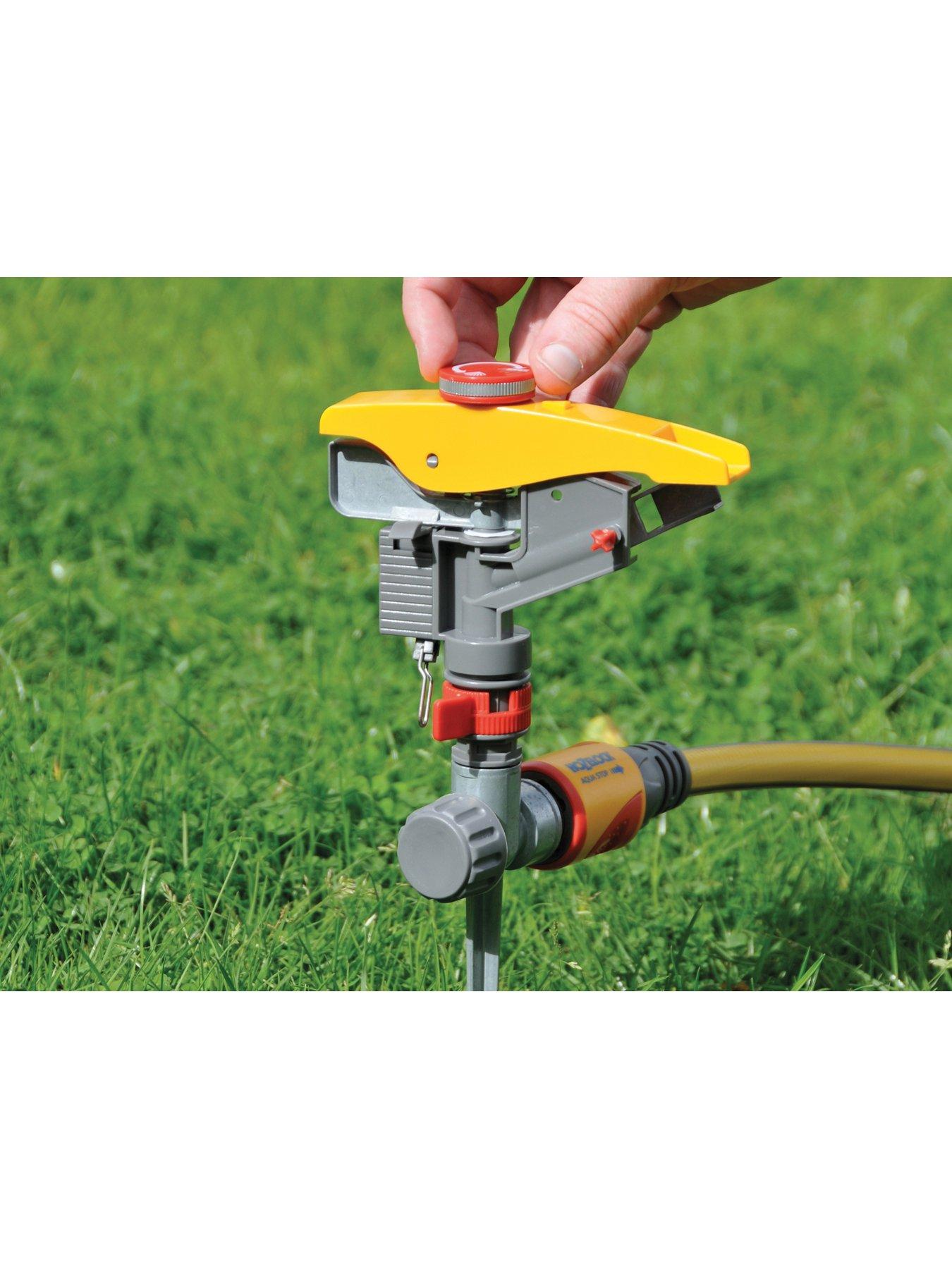 Image 4 of 5 of Hozelock 2550 Pulsating Sprinkler 450m&sup2;