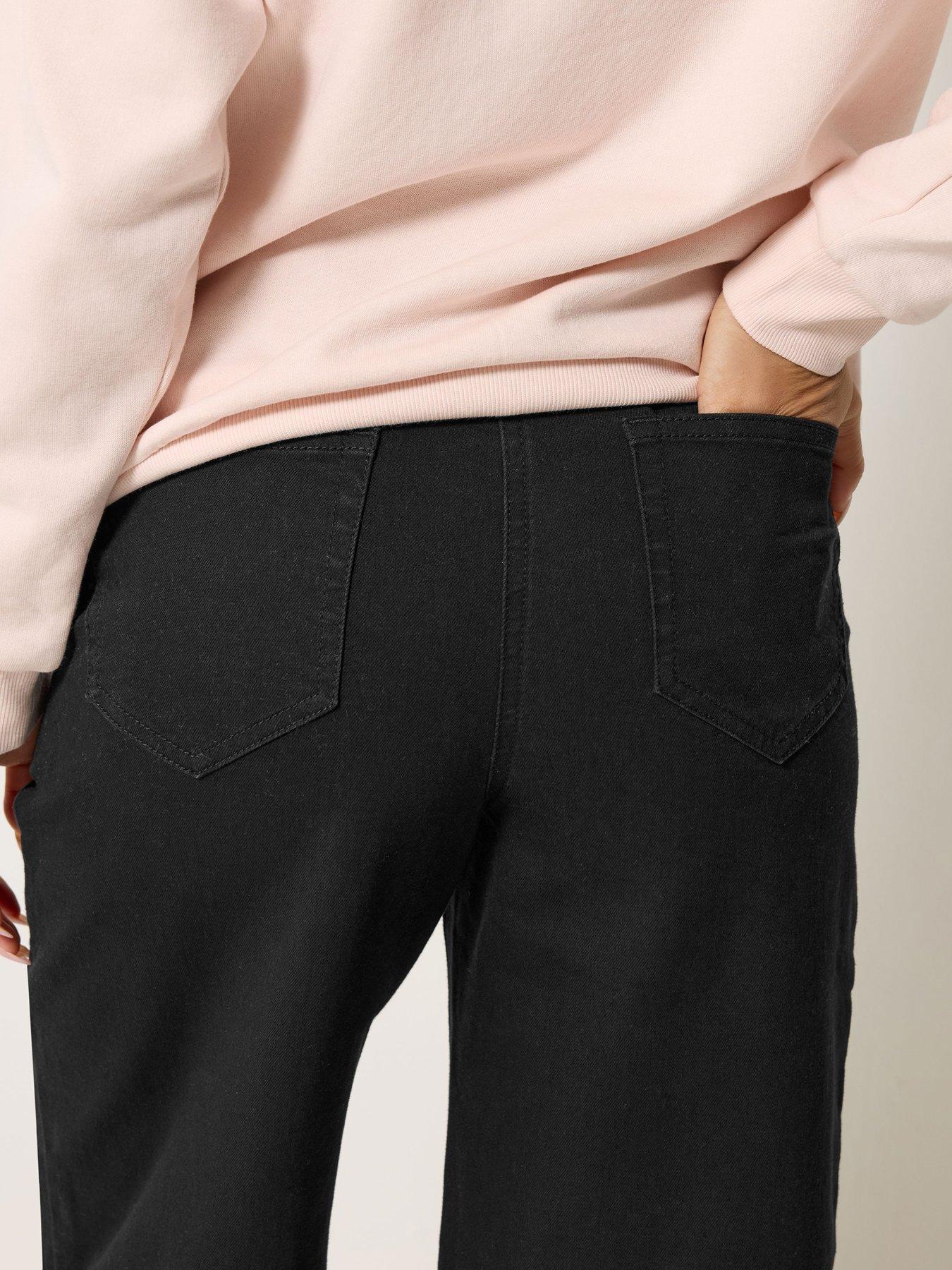 Image 4 of 4 of M&Co Petite Petite Wide Leg Jean 27"