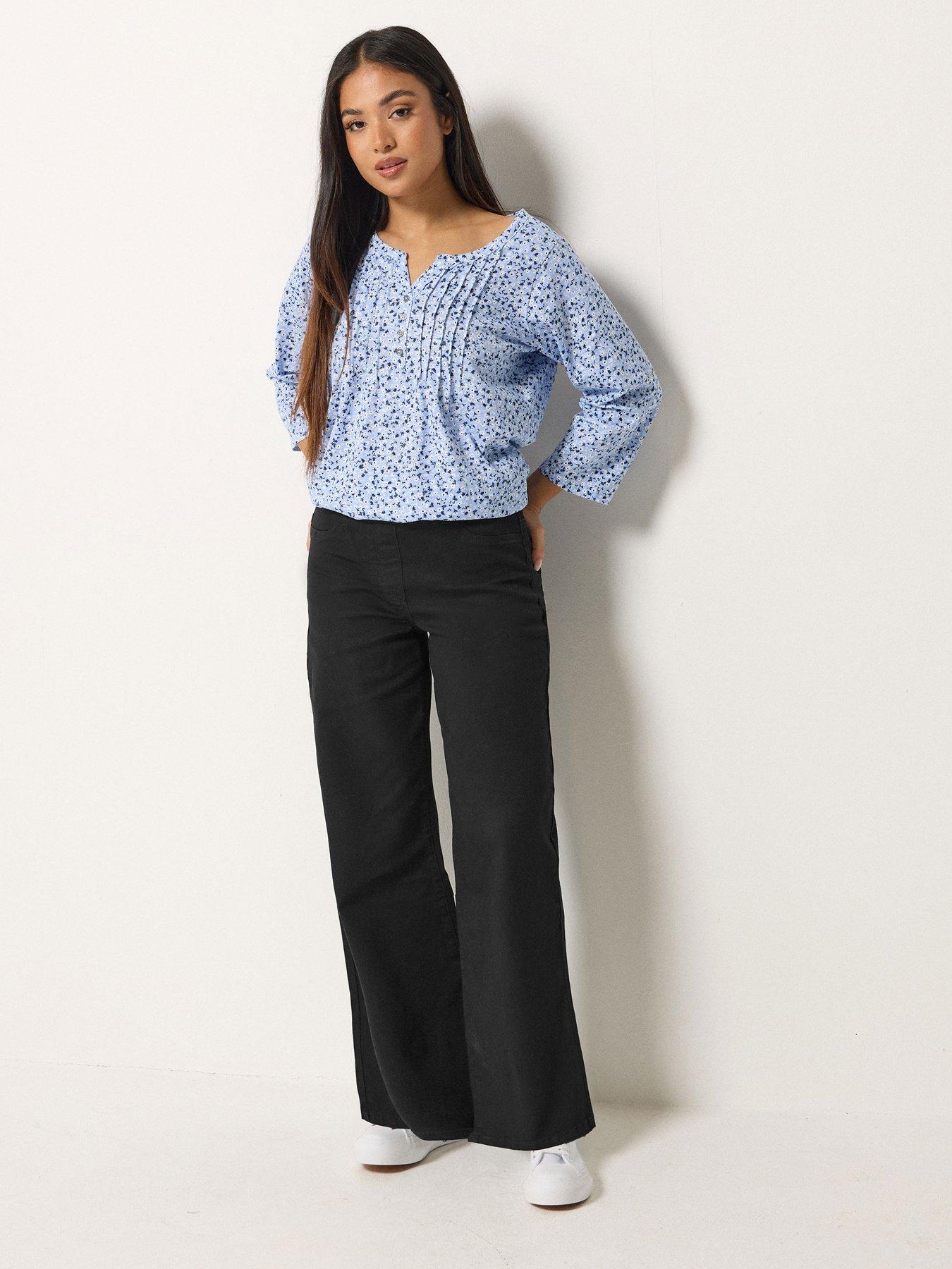 Image 3 of 4 of M&Co Petite Petite Petite Wide Leg Jegging 27"