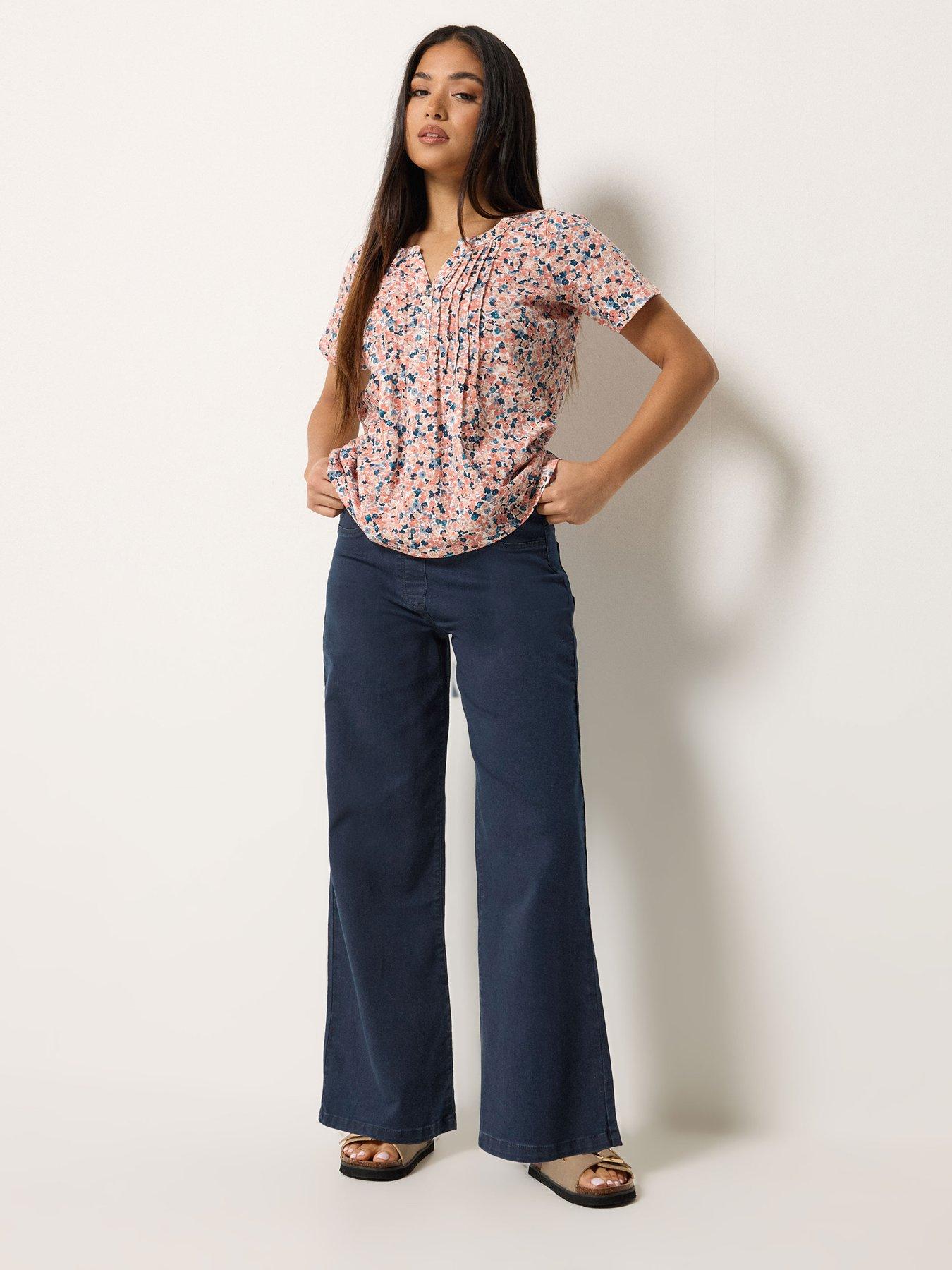 Image 3 of 4 of M&Co Petite Petite Indigo Wide Leg Jegging 27"