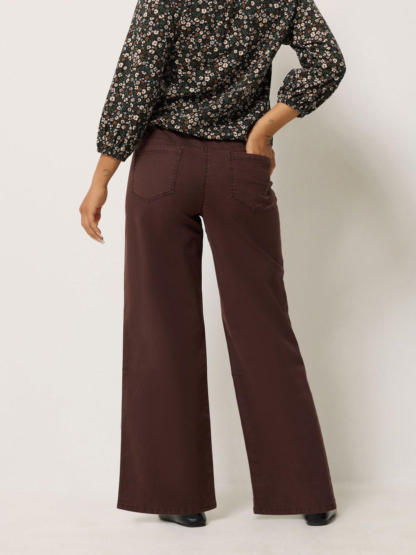 Image 2 of 4 of M&Co Petite Petite Wide Leg Jegging 27"