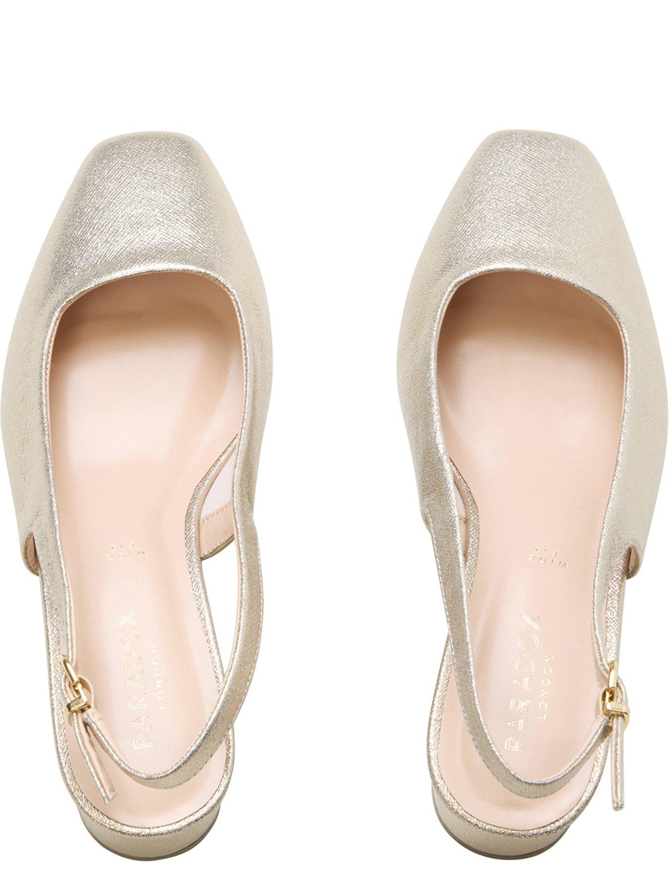 Image 4 of 7 of Paradox London Giulietta Wide Fit Block Heel Slingback Shoes - Champagne
