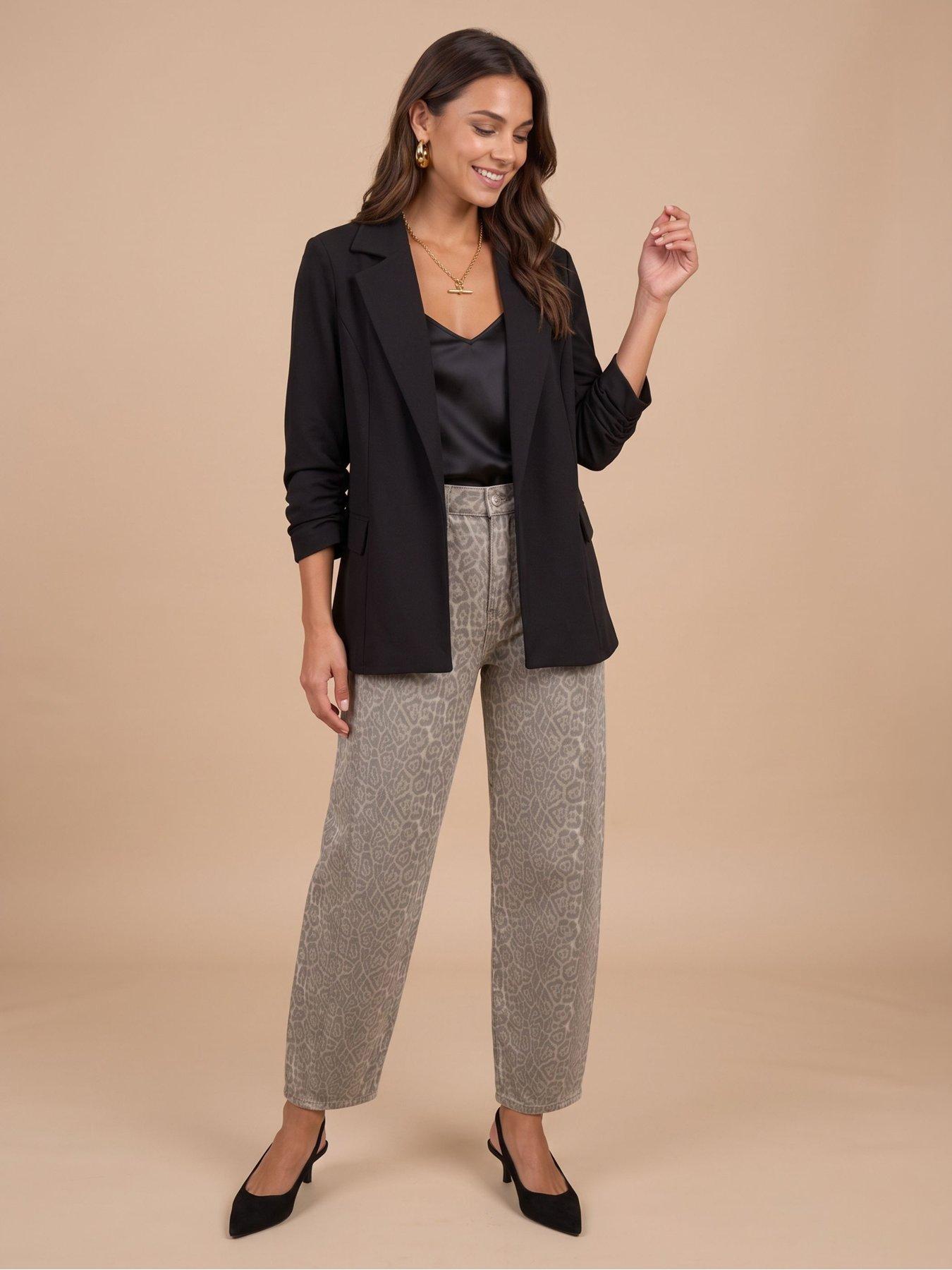 Image 1 of 3 of Little Mistress Womens Ruched Sleeve Stretch Blazer - Black