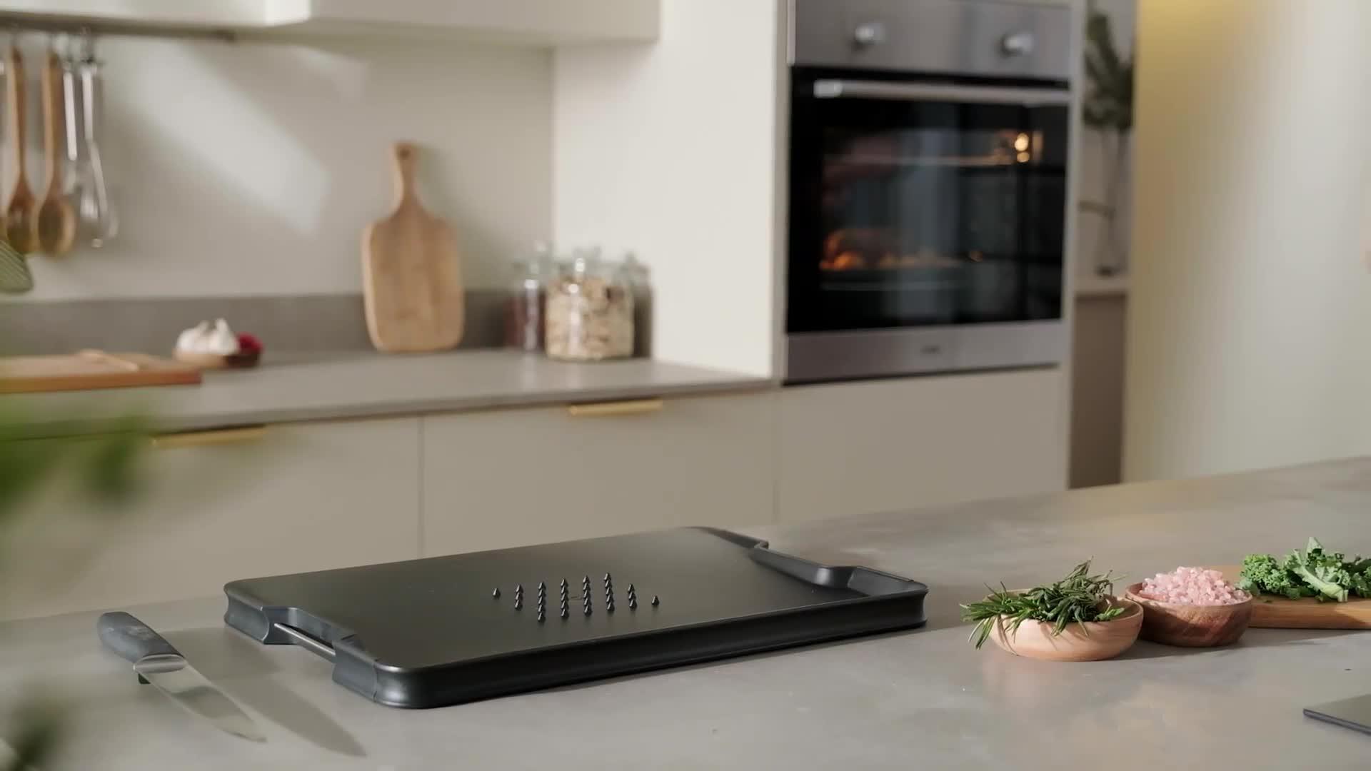 Image thumbnail 8 of 8 of Joseph Joseph Large Cut &amp; Carve Plus &ndash; Black