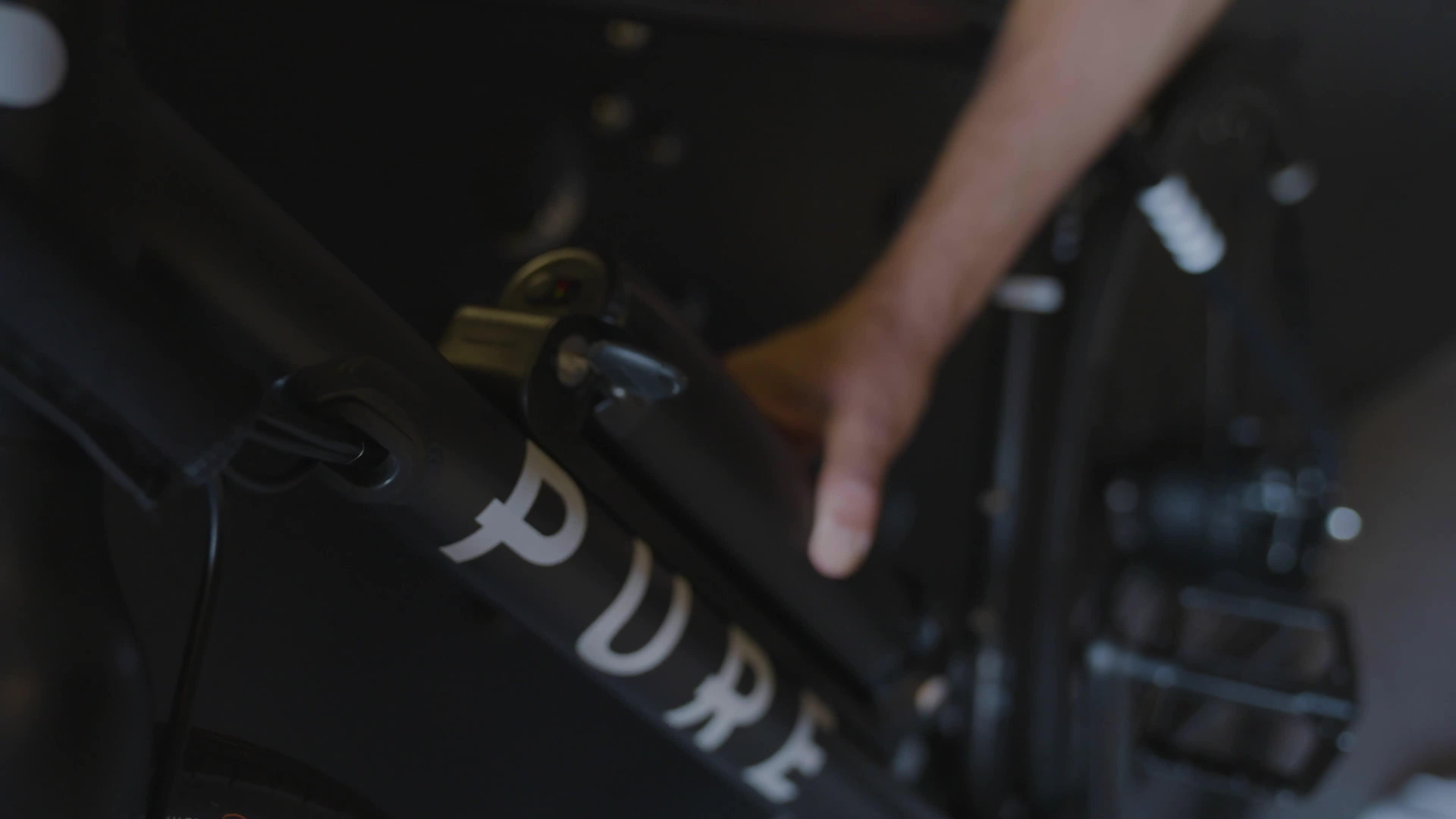 Image thumbnail 8 of 8 of Pure Flux One Electric Hybrid Bike