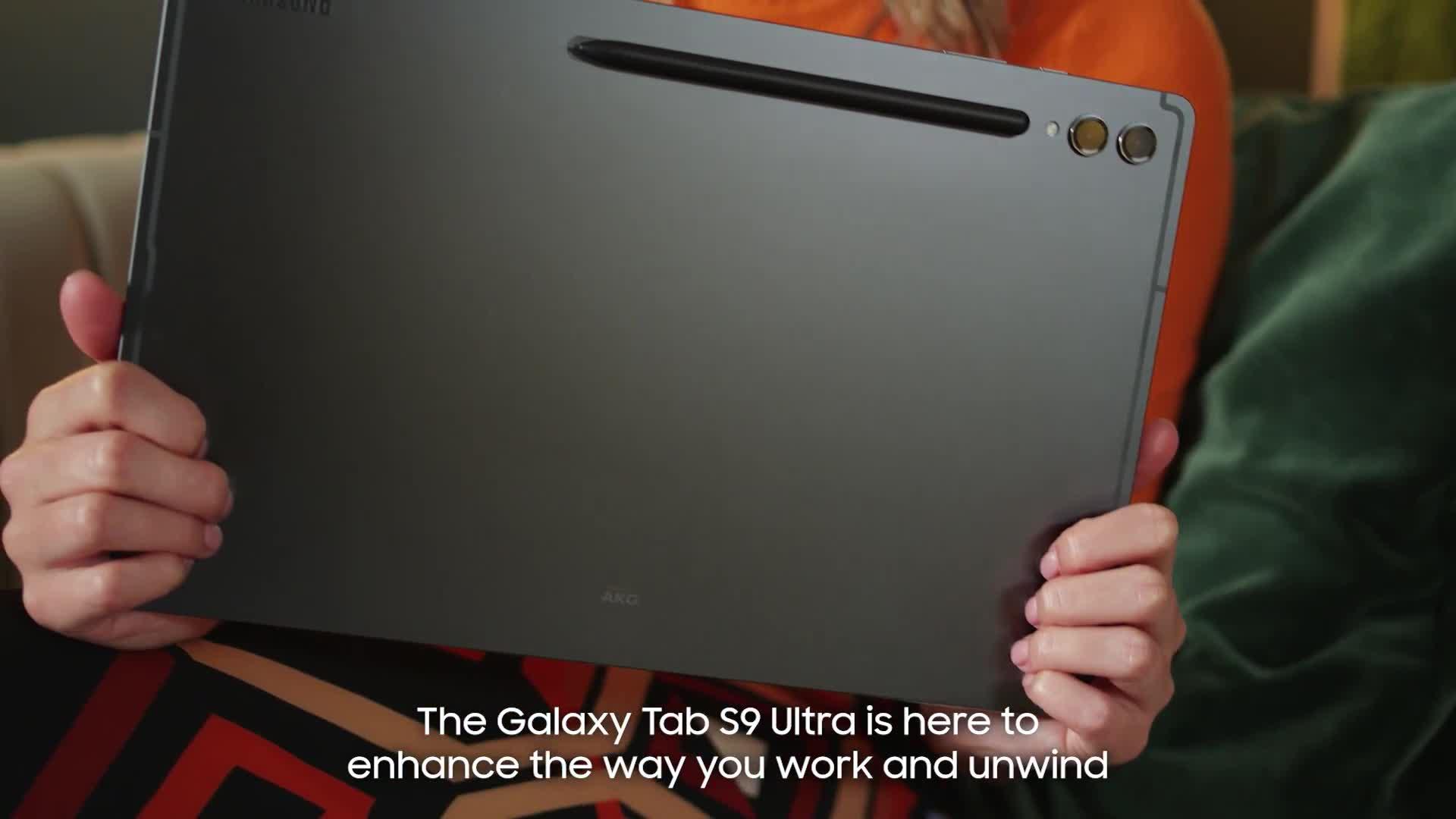 Samsung Galaxy Tab S9 Ultra Review - Livin' Large! 