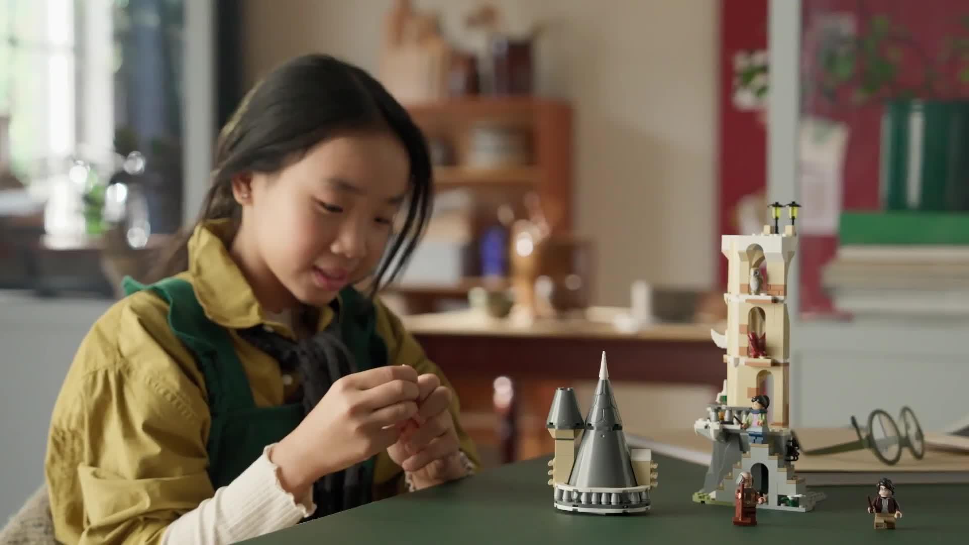 Image thumbnail 8 of 8 of LEGO Harry Potter Hogwarts Castle Owlery Toy 76430