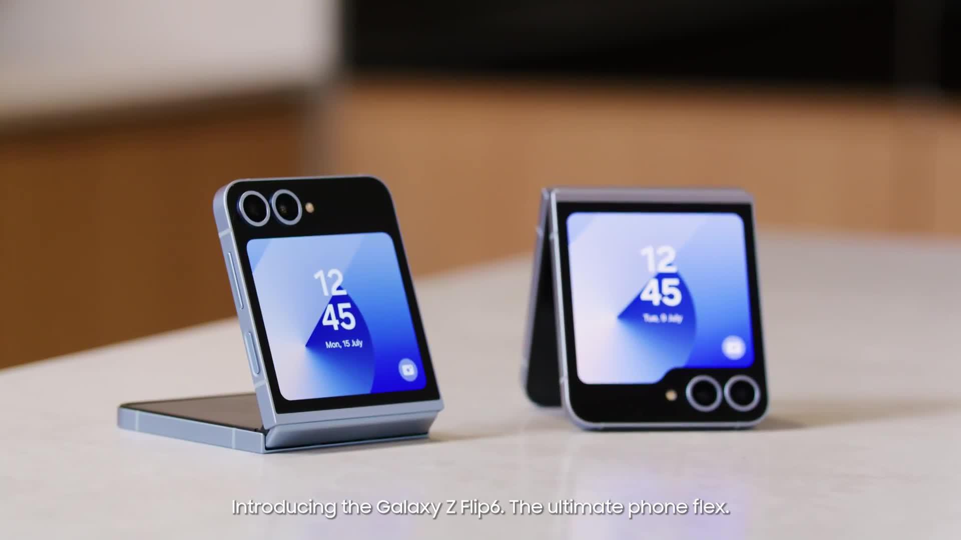Image thumbnail 8 of 8 of Samsung Galaxy Z Flip6 - Galaxy AI