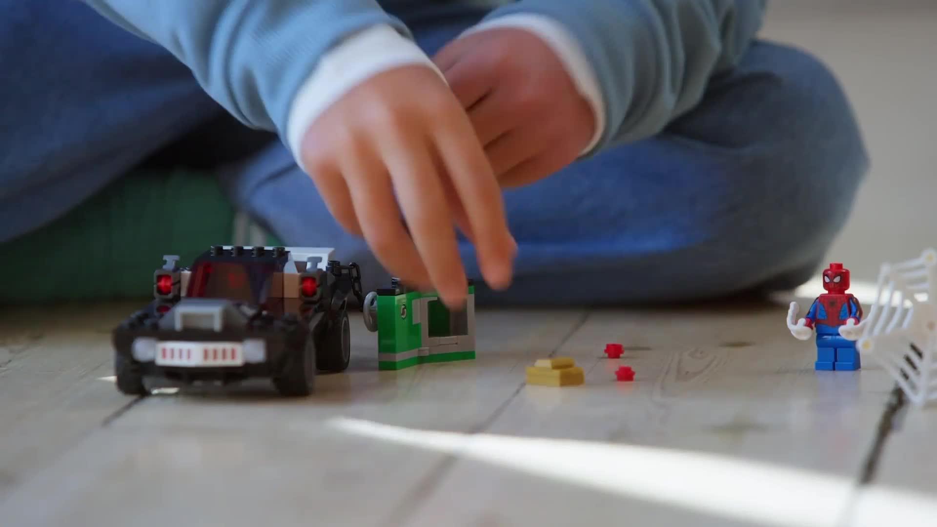 Image thumbnail 8 of 8 of LEGO Marvel Spider-Man vs. Venom Muscle Car 76309