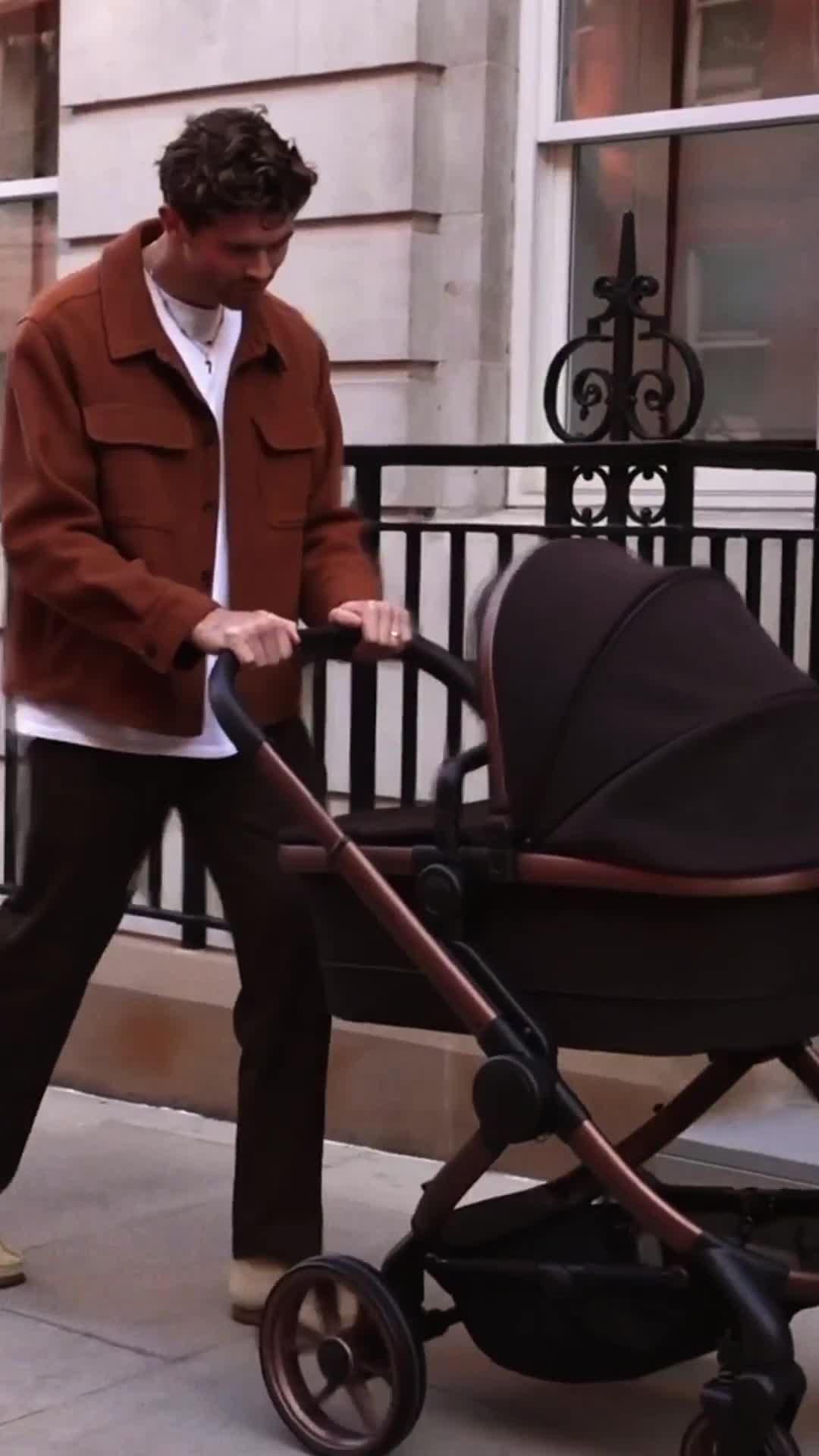 Image thumbnail 8 of 8 of iCandy Peach 7 EDITIONS Travel System - Pecan