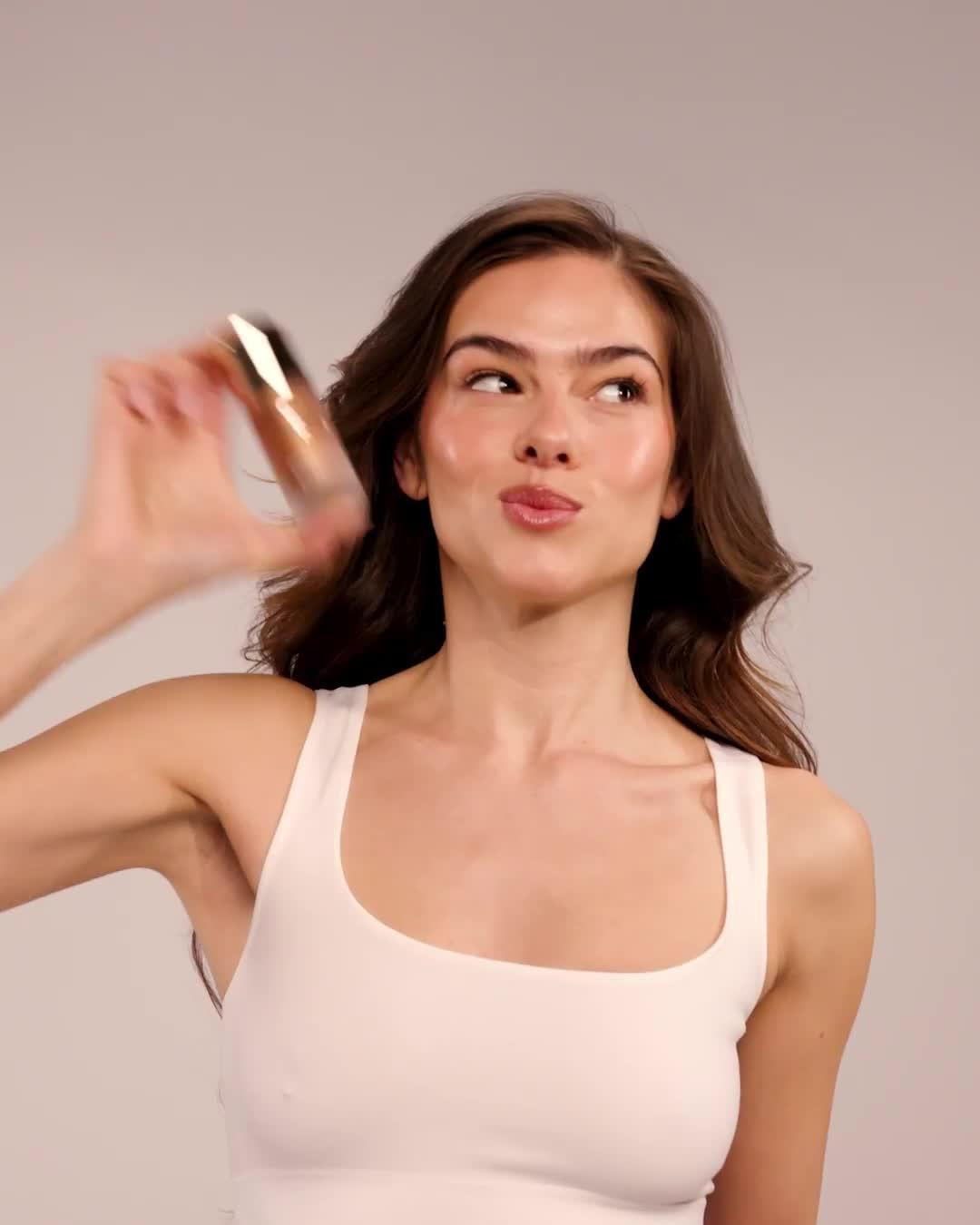 Image thumbnail 8 of 8 of Iconic London Bronzing Elixir