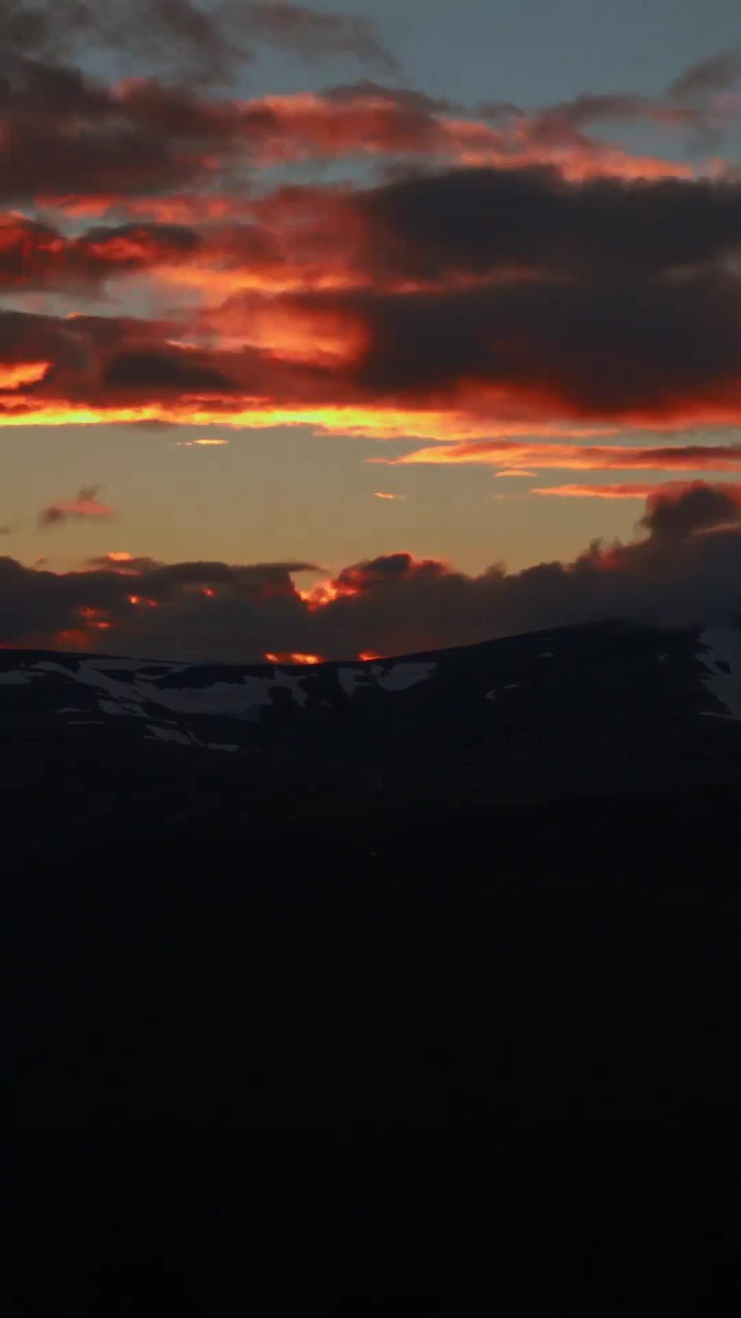 Image thumbnail 7 of 7 of THULE Urban Glide 3 All Terrain Pushchair - Black