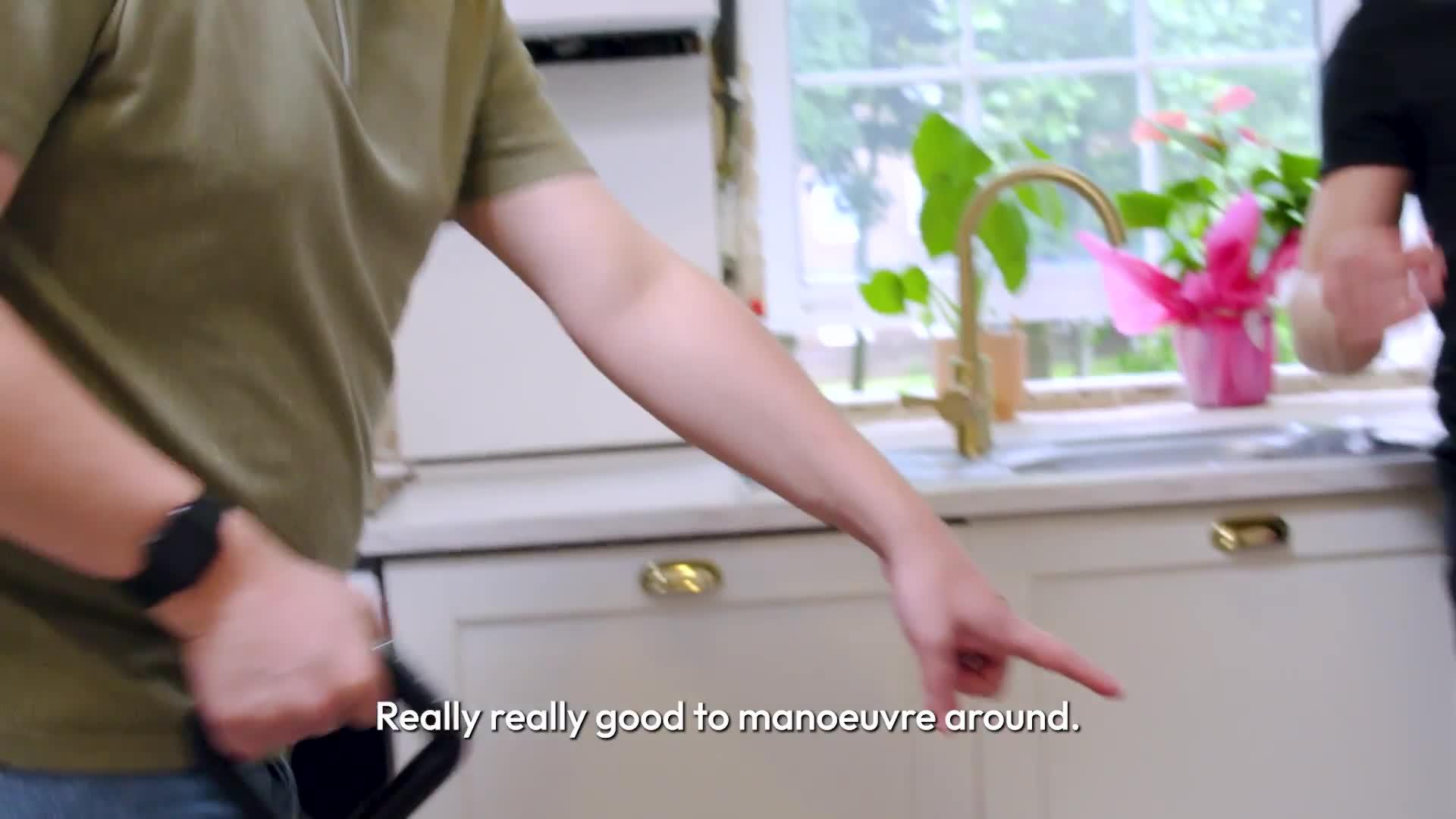 Image thumbnail 8 of 8 of Hoover Turbo Clean Wet&amp;Dry Cordless Hard Floor Washer &amp; Vacuum with Anti Hair Wrap, Double Edge Cleaning and Hot Air Drying HW3 Plus