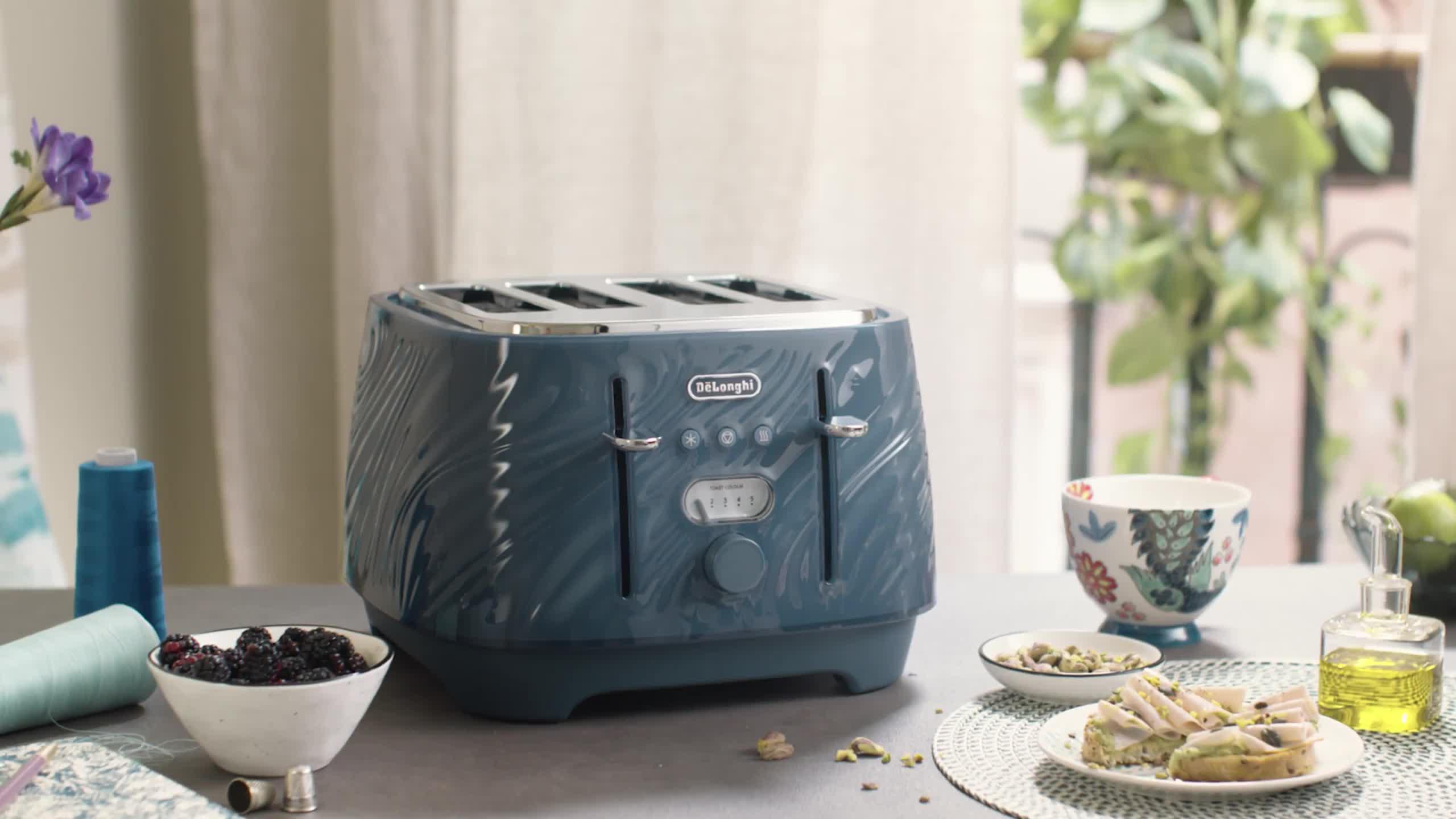 Image thumbnail 8 of 8 of DeLonghi Ballerina Seta Toaster - Blue