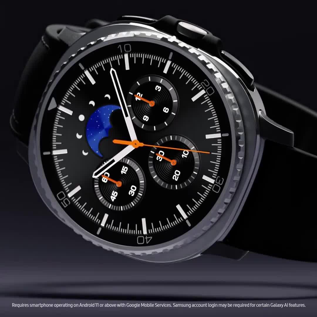 Image thumbnail 8 of 8 of Samsung Galaxy Watch8 40mm BT Silver and Buds3 Silver, with Galaxy AI