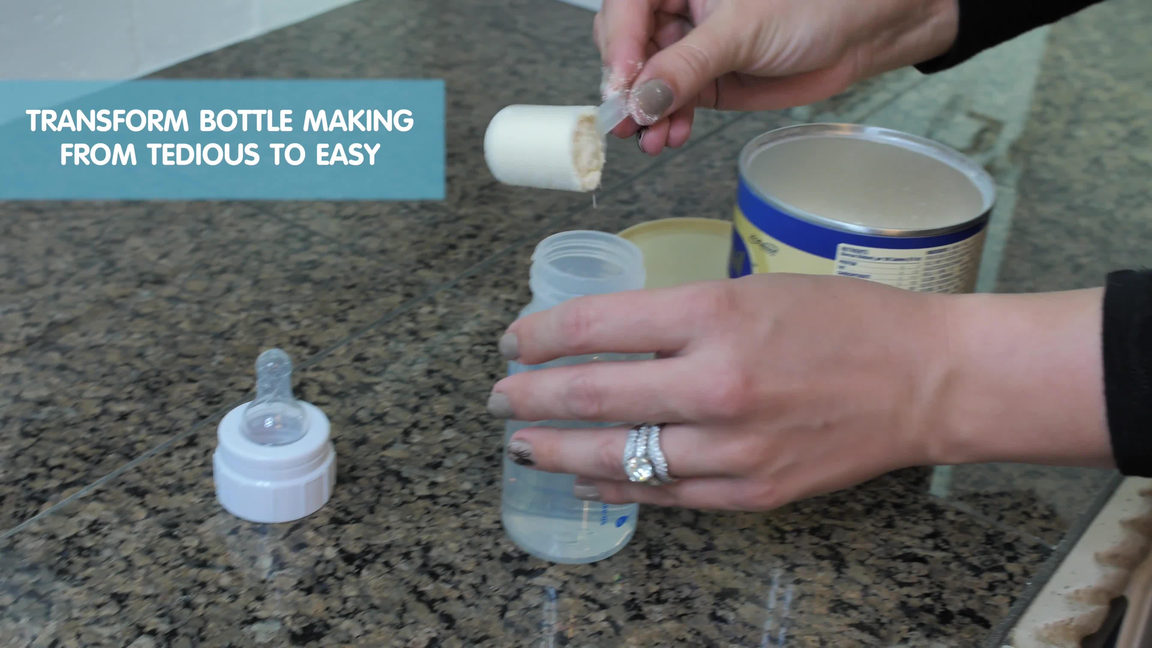 Image thumbnail 8 of 8 of Baby Brezza Formula Pro Advanced + Extra Funnel Set / Classic Black &amp; White