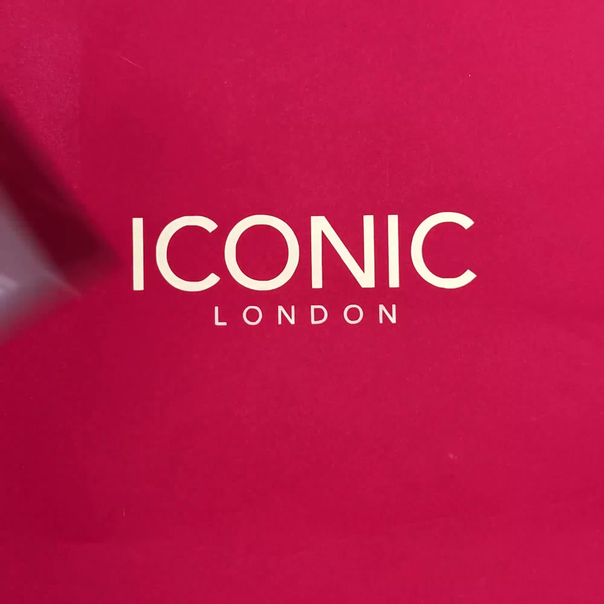 Image thumbnail 8 of 8 of Iconic London The Smokey Eye (Worth &pound;41)