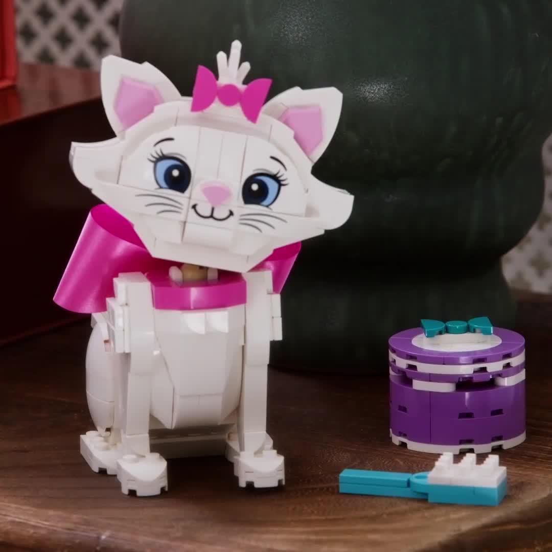 Image thumbnail 7 of 7 of LEGO Disney The Aristocats Adorable Marie&nbsp;43286