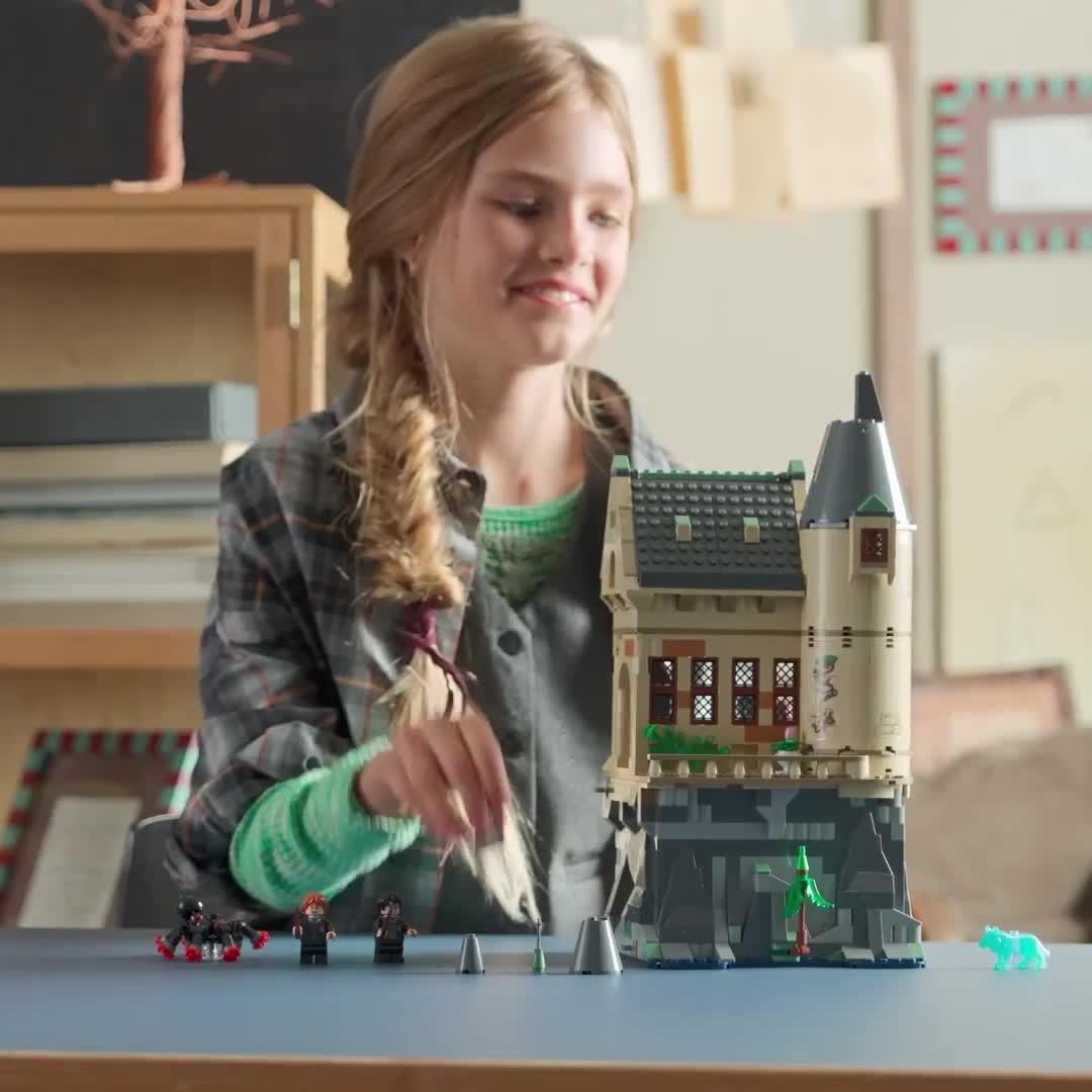 Image thumbnail 7 of 7 of LEGO Harry Potter Hogwarts Castle: Hospital Wing&nbsp;76463